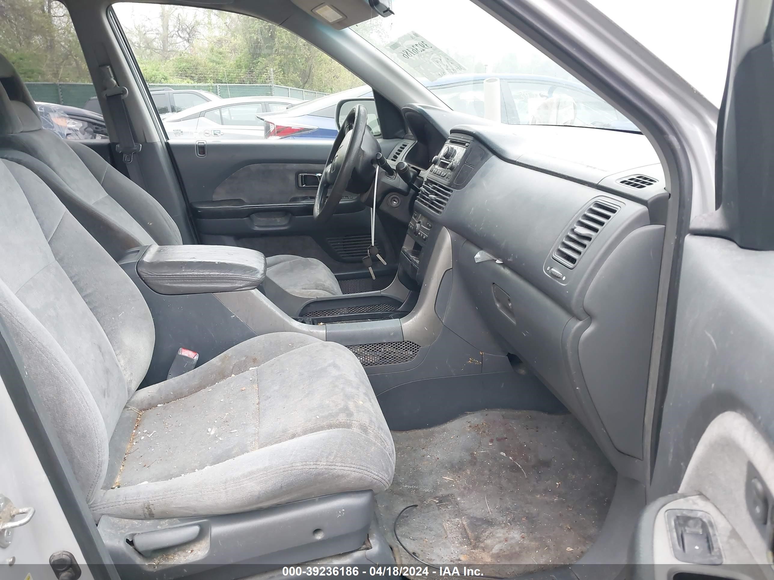 Photo 4 VIN: 2HKYF18433H613543 - HONDA PILOT 