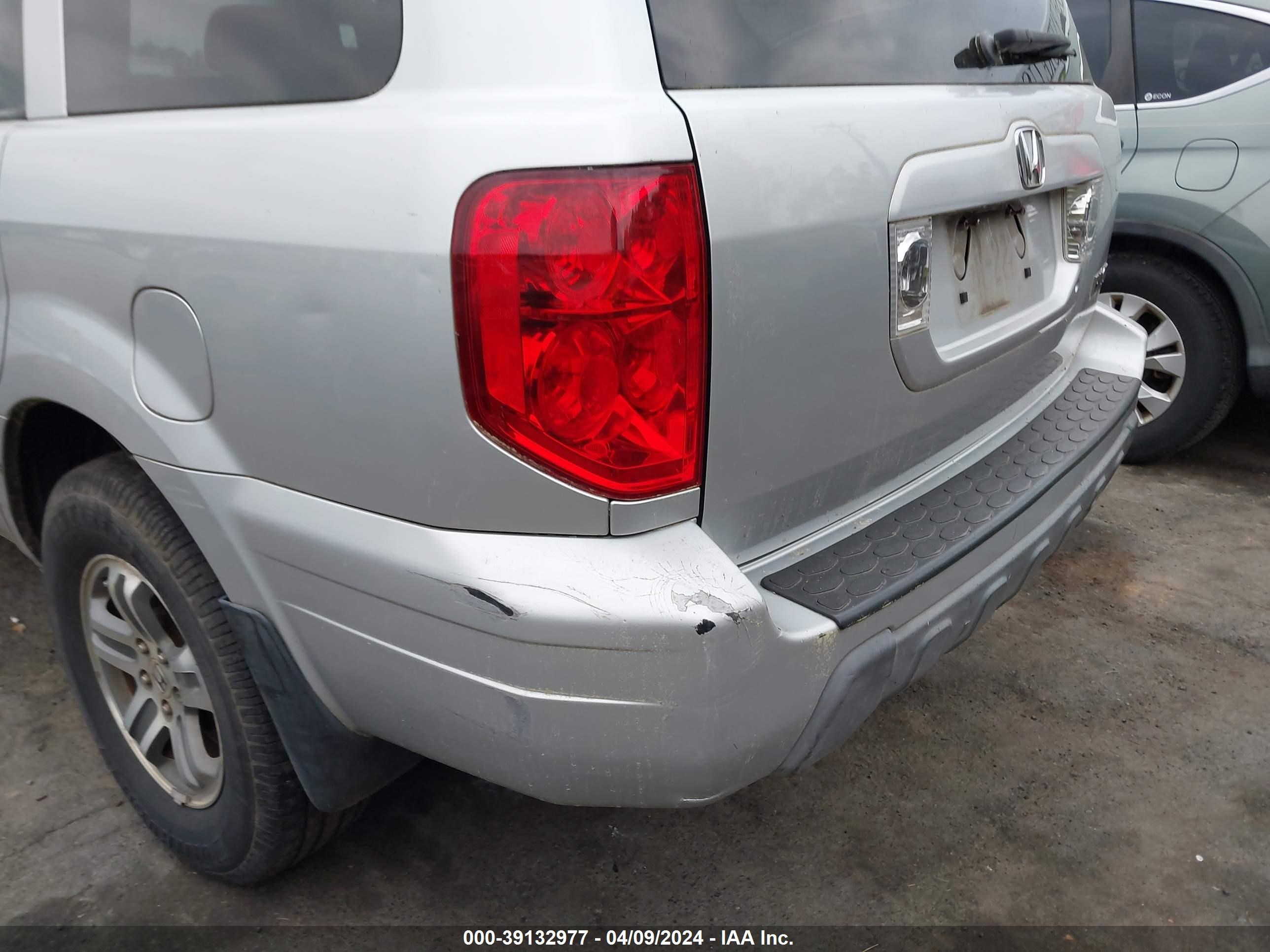 Photo 5 VIN: 2HKYF18465H528022 - HONDA PILOT 