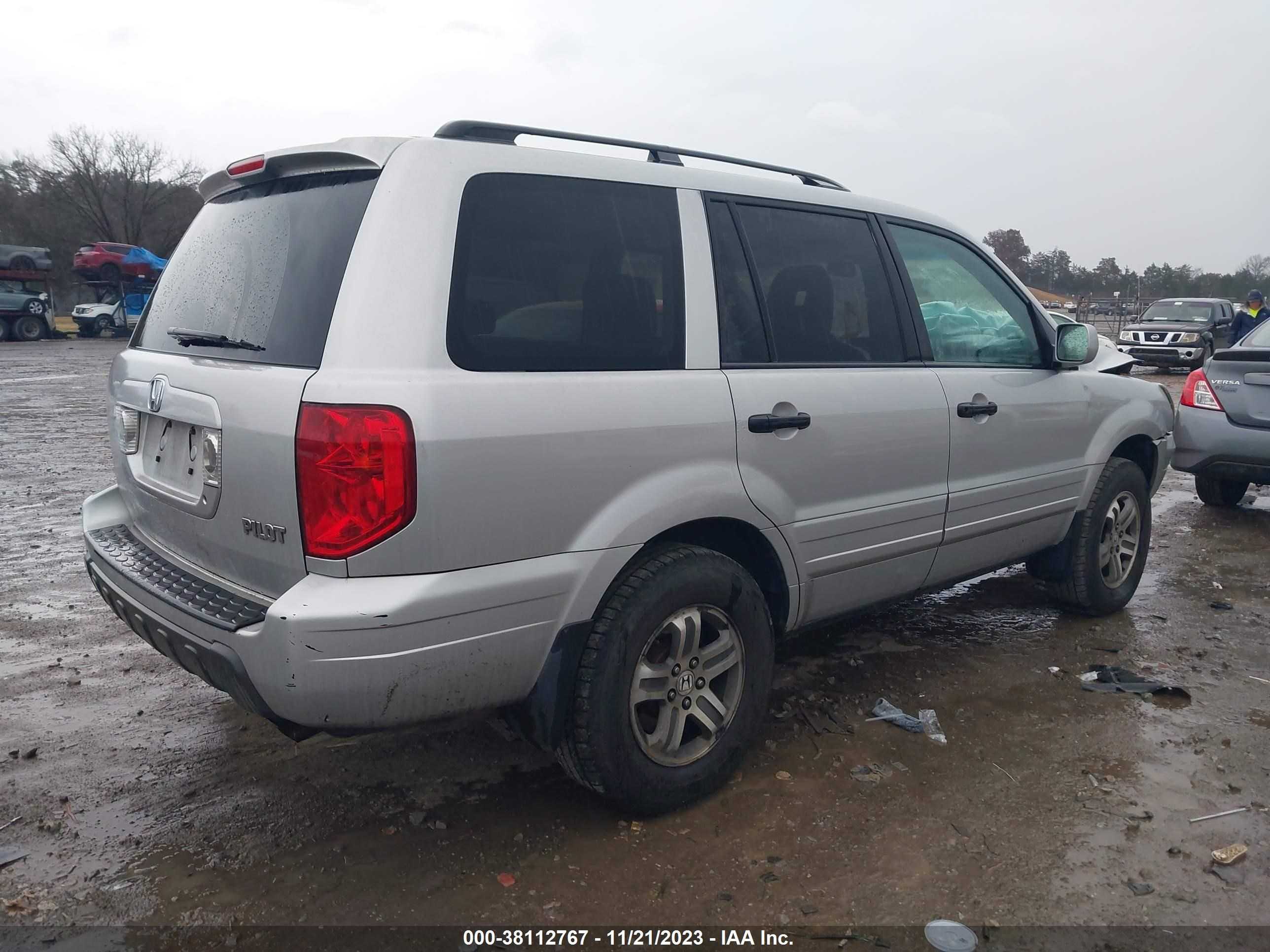 Photo 3 VIN: 2HKYF18484H586387 - HONDA PILOT 