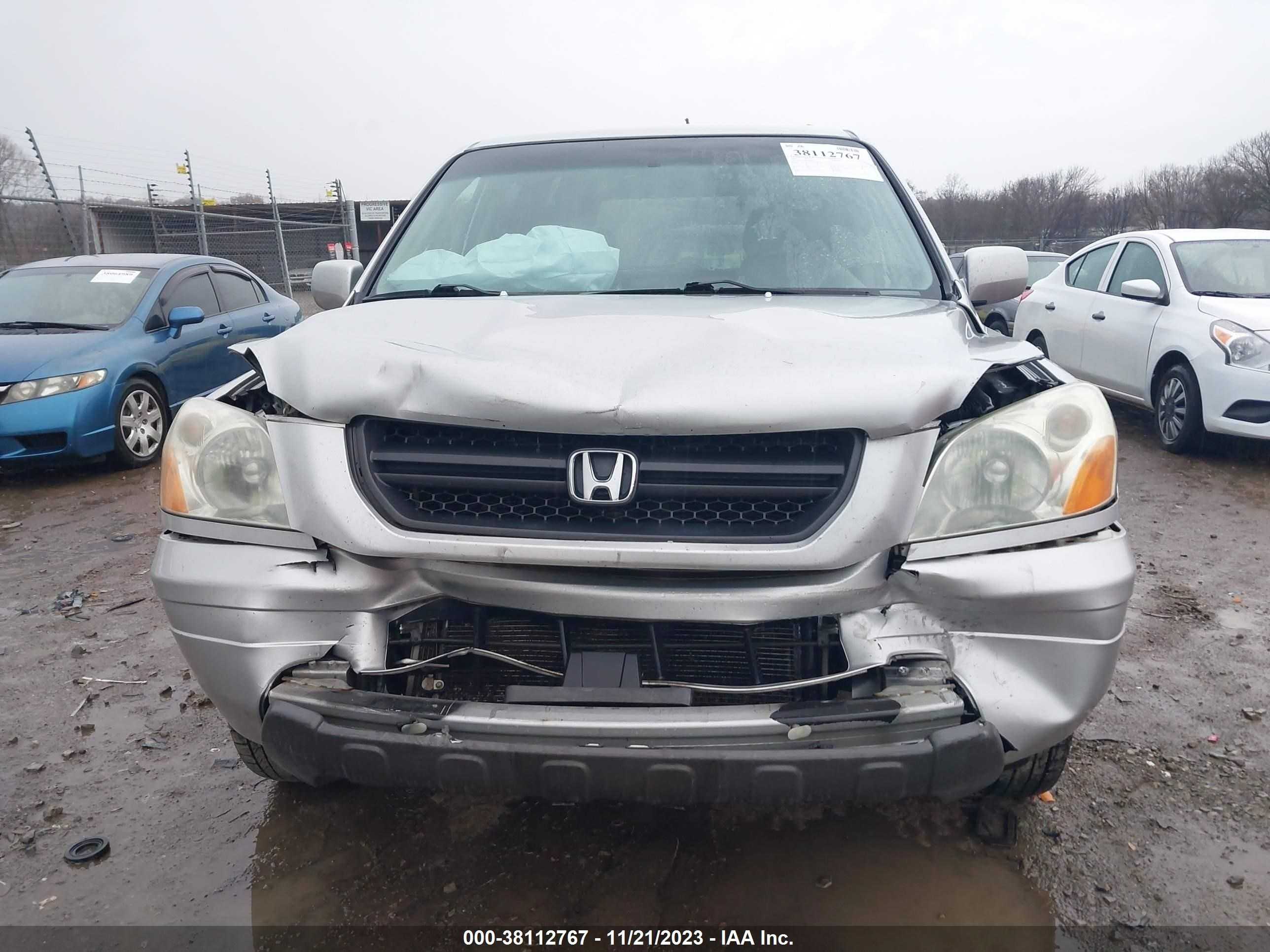 Photo 5 VIN: 2HKYF18484H586387 - HONDA PILOT 