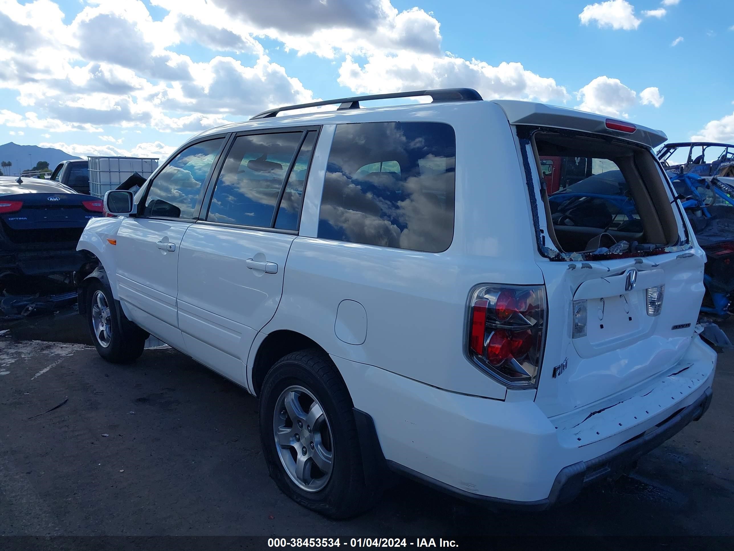 Photo 2 VIN: 2HKYF18497H540930 - HONDA PILOT 