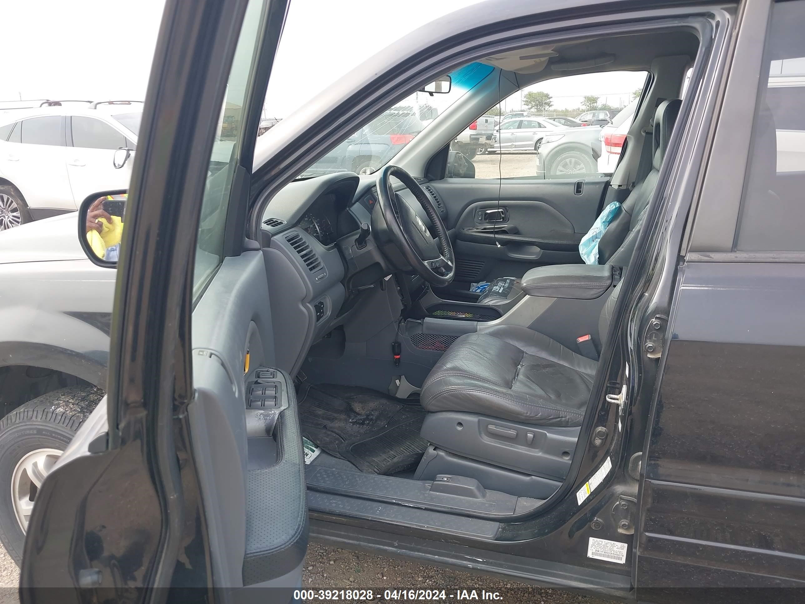 Photo 4 VIN: 2HKYF18503H545078 - HONDA PILOT 