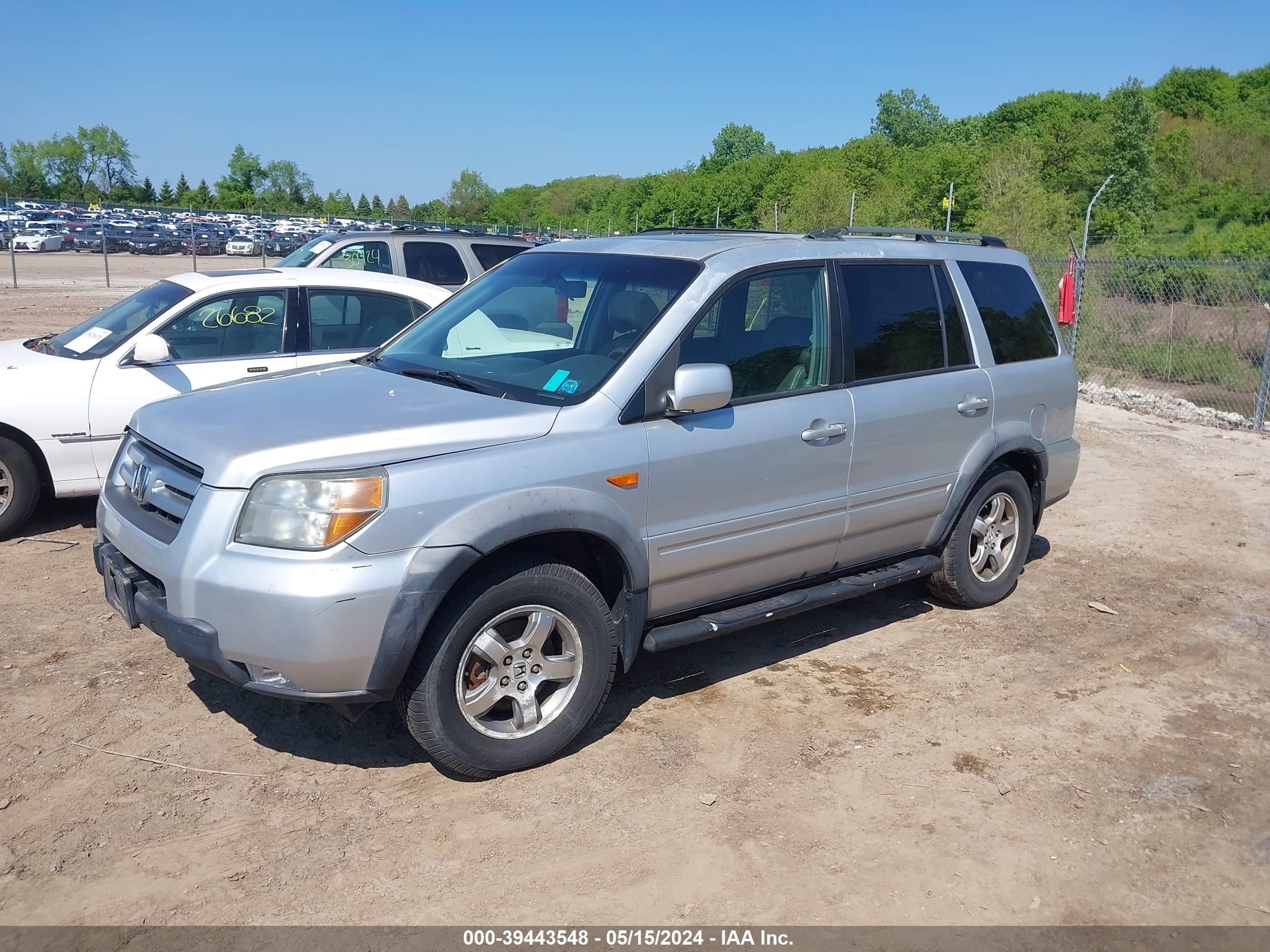 Photo 1 VIN: 2HKYF18506H550401 - HONDA PILOT 