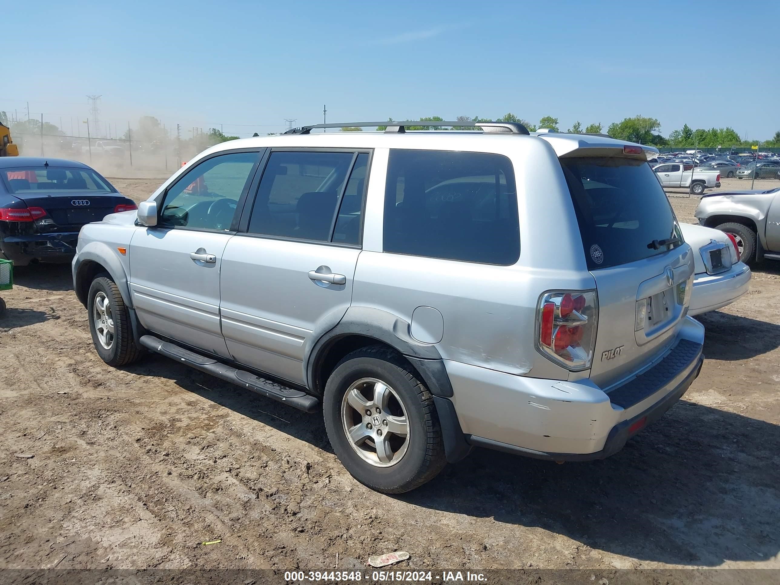 Photo 2 VIN: 2HKYF18506H550401 - HONDA PILOT 