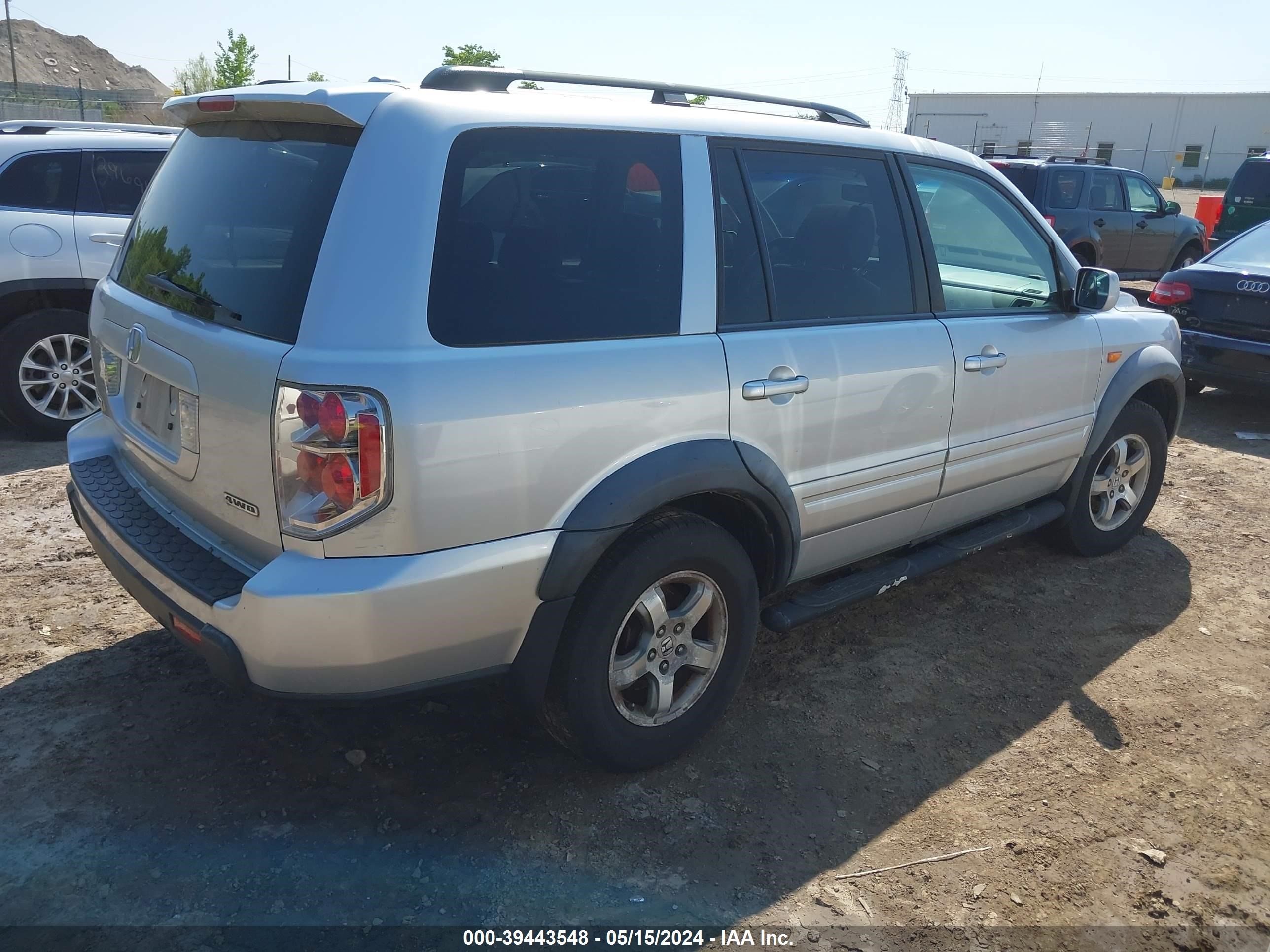 Photo 3 VIN: 2HKYF18506H550401 - HONDA PILOT 