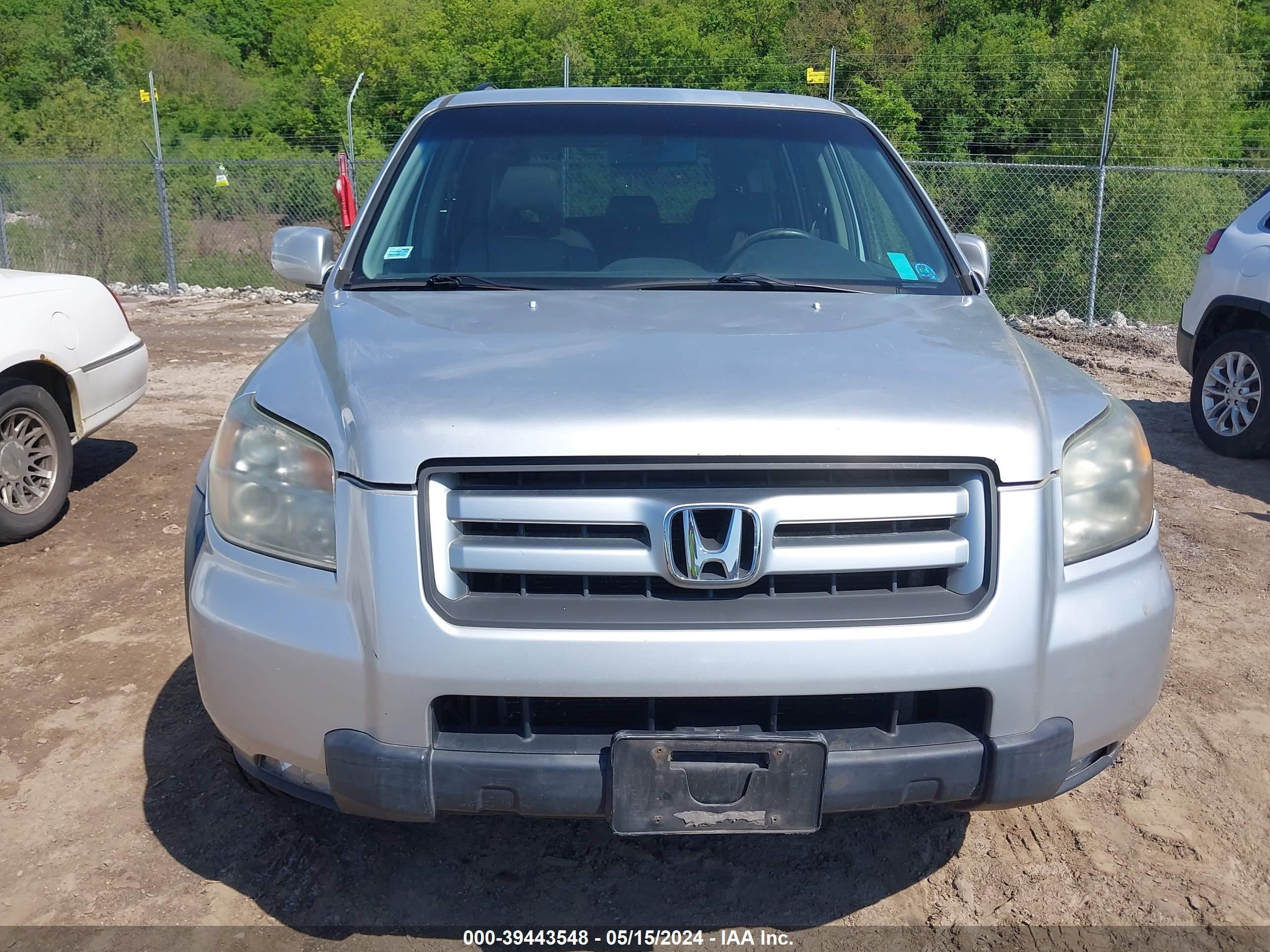 Photo 5 VIN: 2HKYF18506H550401 - HONDA PILOT 