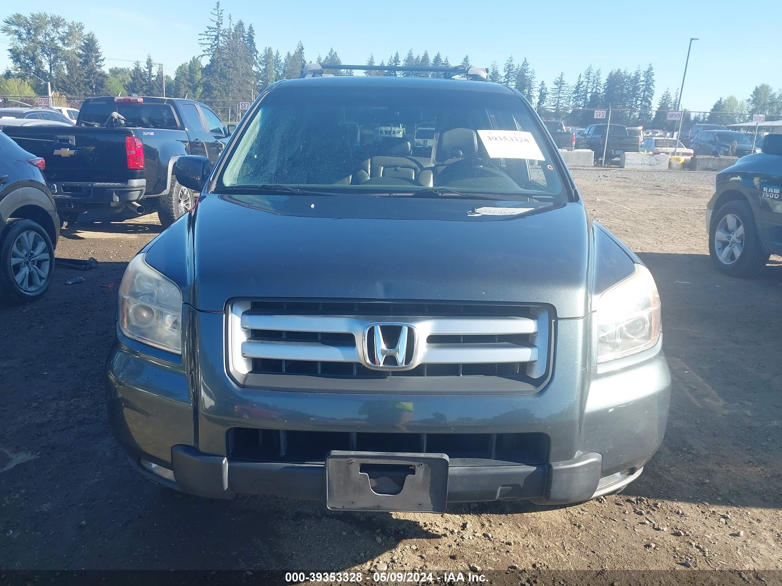 Photo 12 VIN: 2HKYF18506H556120 - HONDA PILOT 