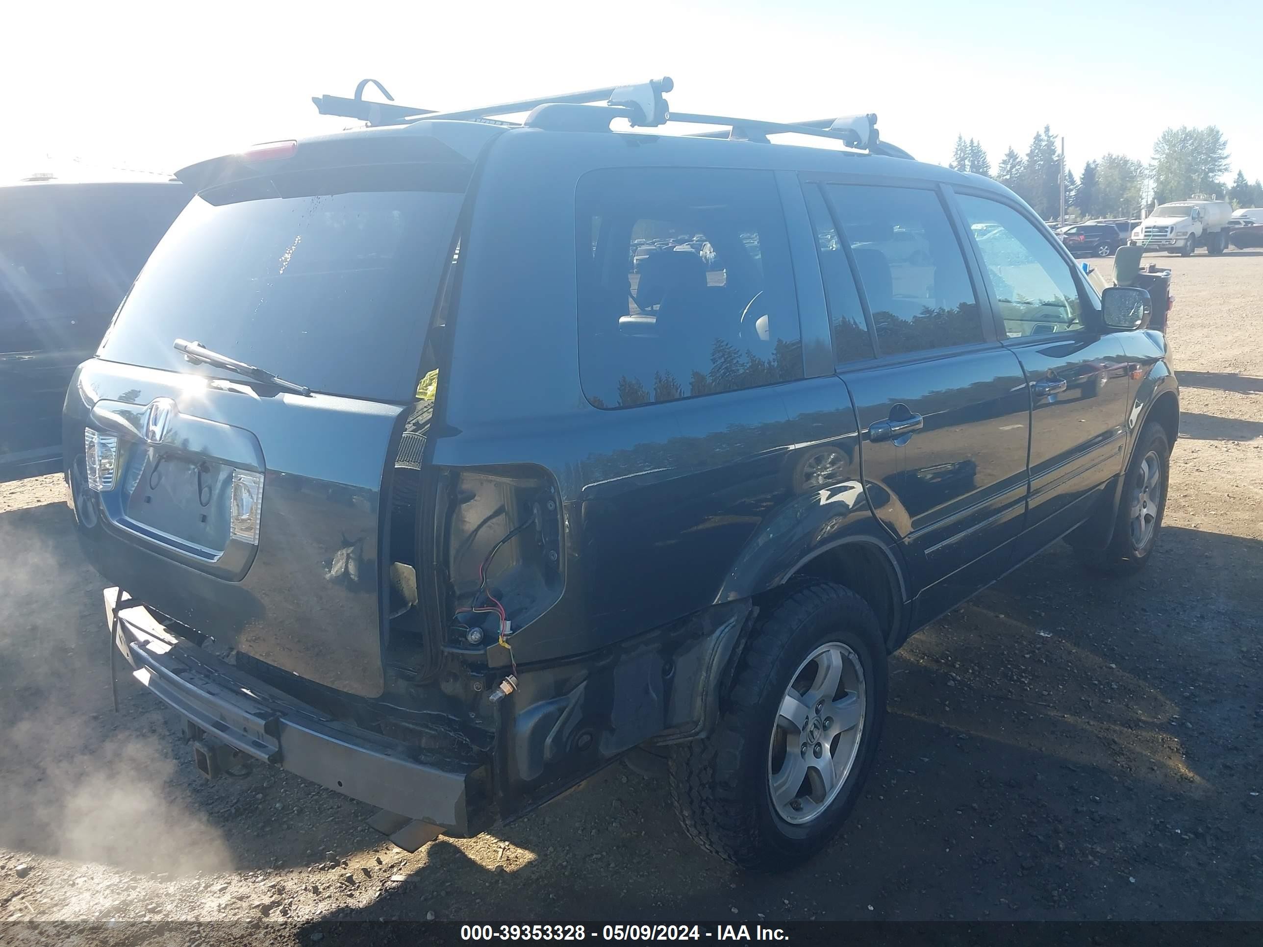 Photo 3 VIN: 2HKYF18506H556120 - HONDA PILOT 