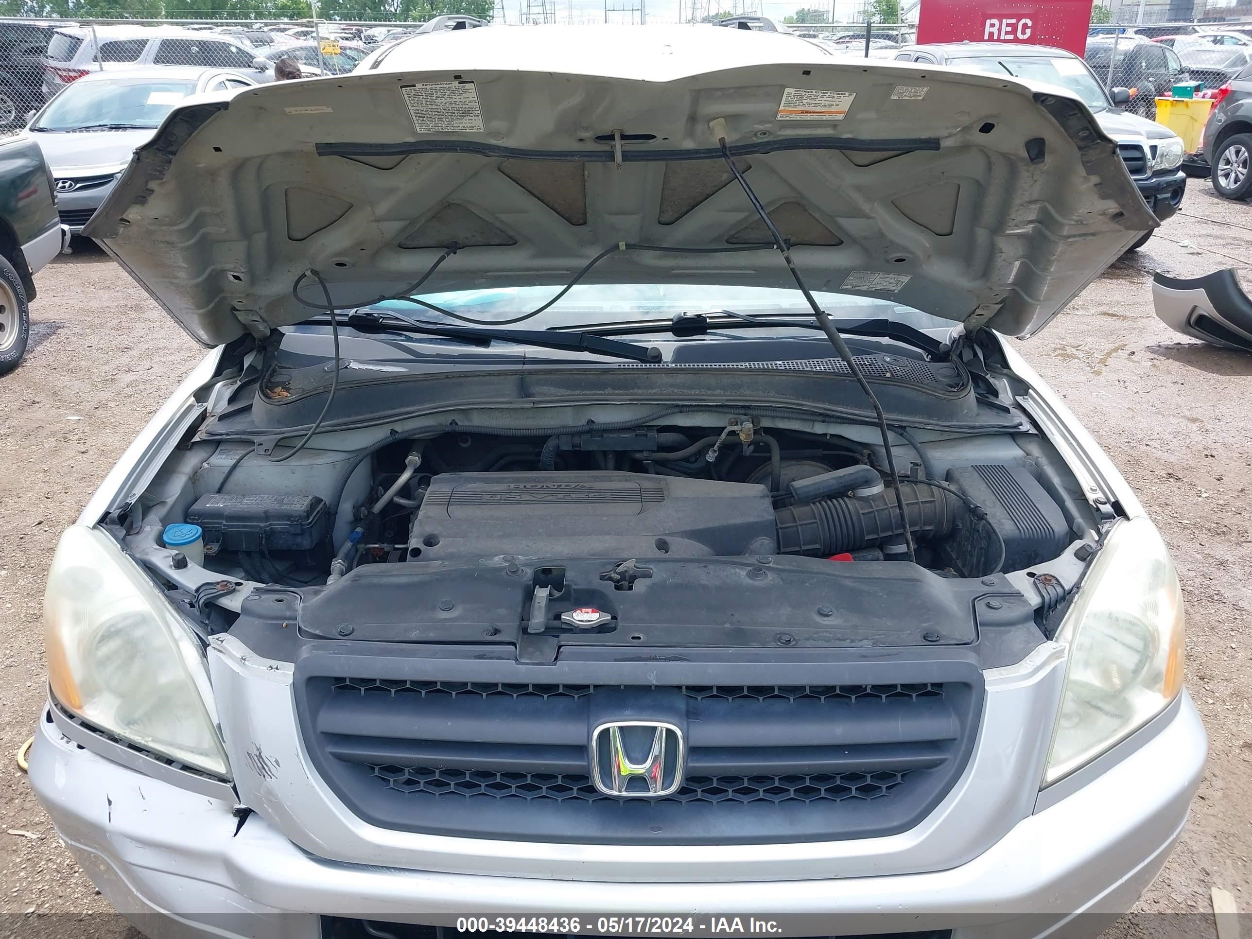 Photo 9 VIN: 2HKYF18514H509949 - HONDA PILOT 