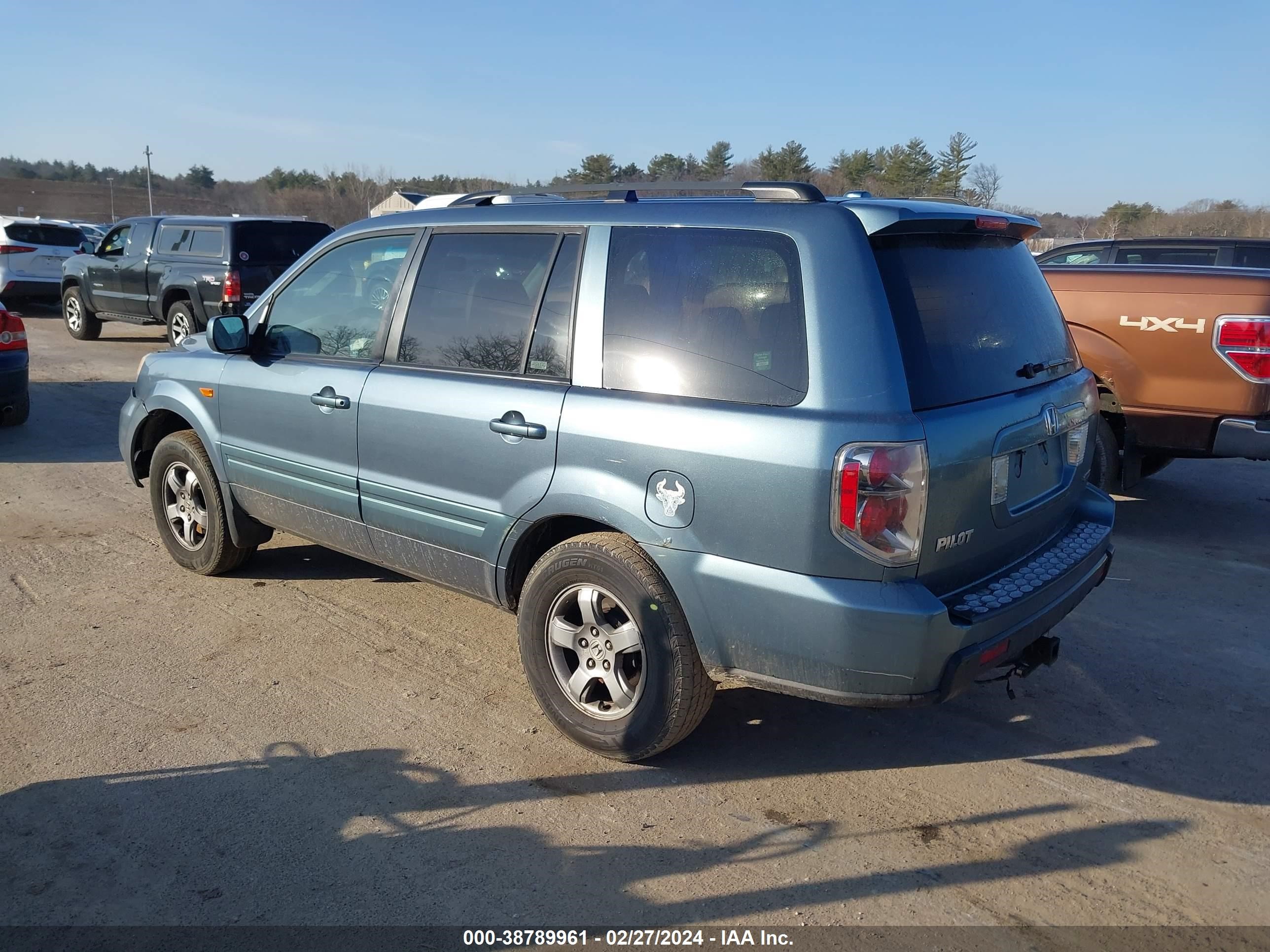 Photo 2 VIN: 2HKYF18517H538419 - HONDA PILOT 