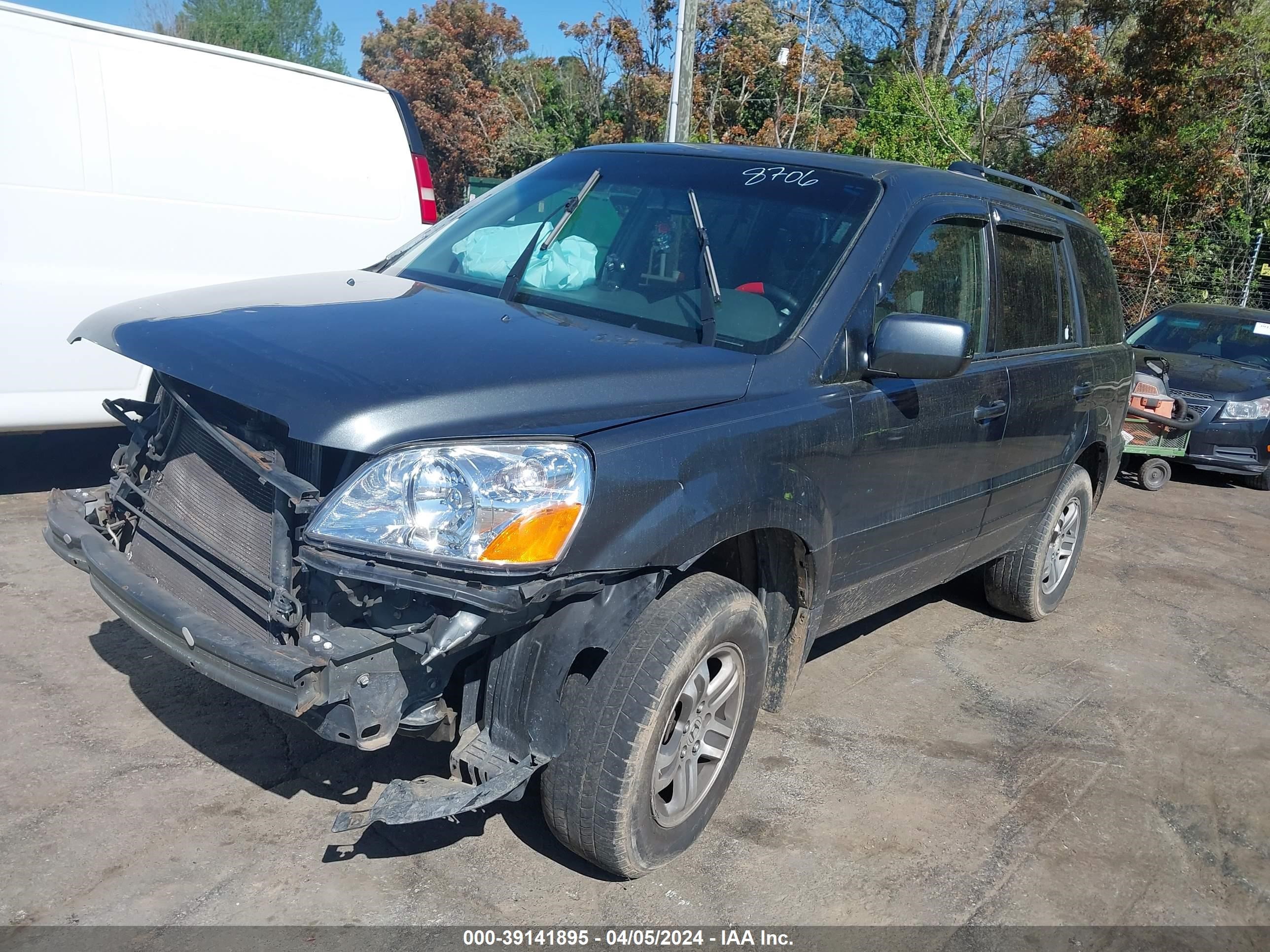 Photo 1 VIN: 2HKYF18523H558706 - HONDA PILOT 