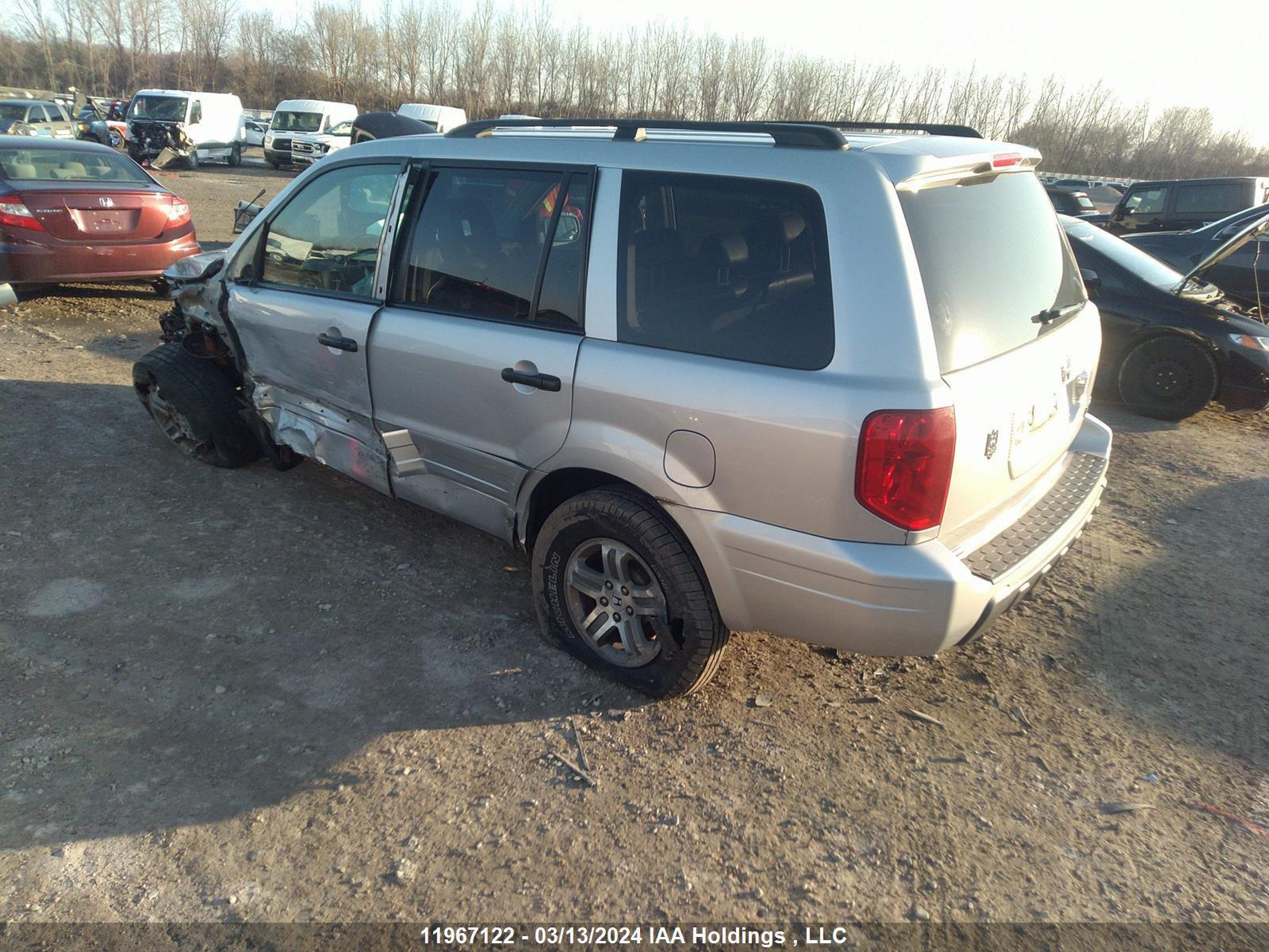 Photo 2 VIN: 2HKYF18524H583395 - HONDA PILOT 