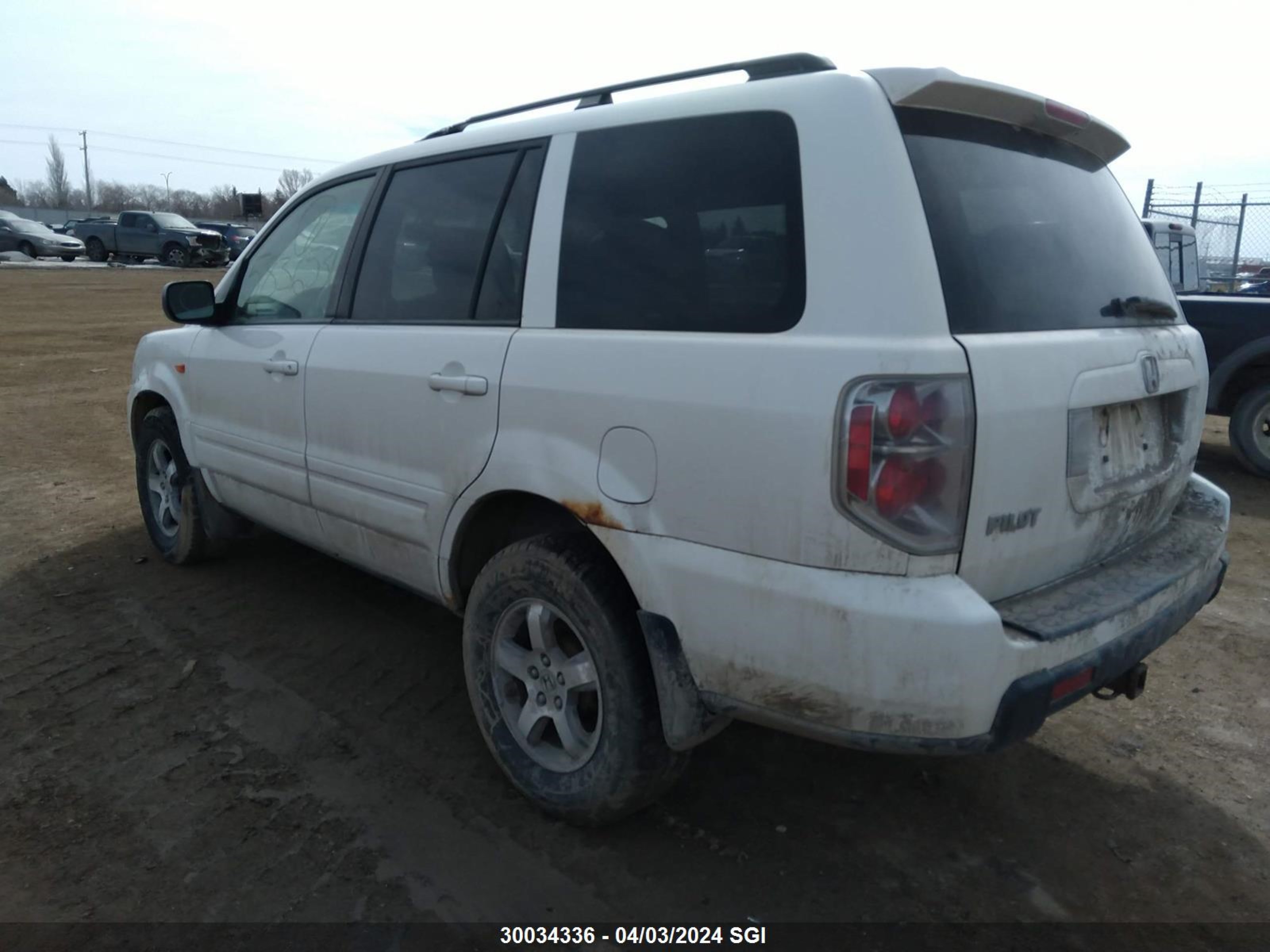 Photo 2 VIN: 2HKYF18527H000196 - HONDA PILOT 