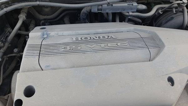 Photo 28 VIN: 2HKYF18533H700982 - HONDA MRV 