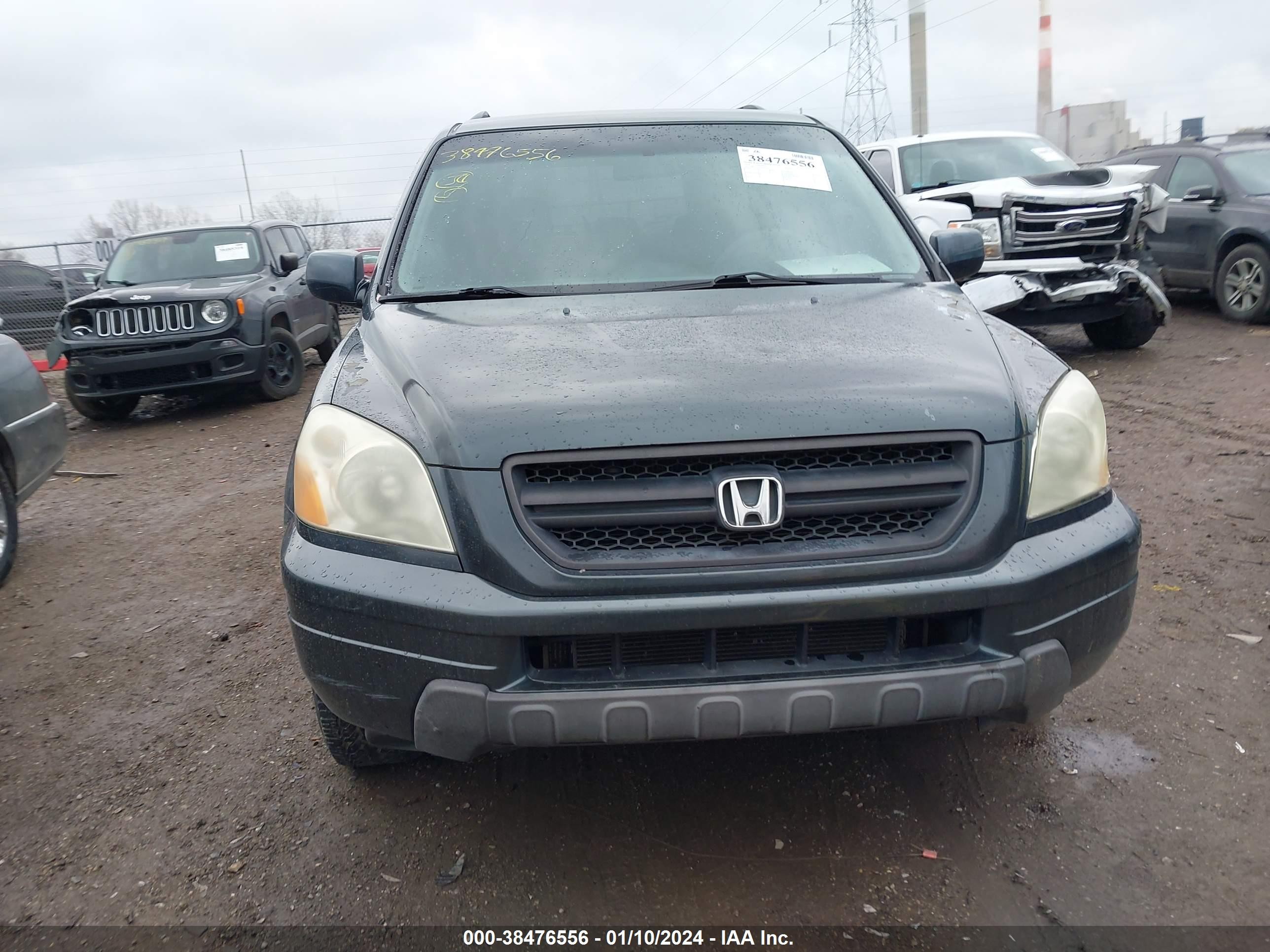 Photo 11 VIN: 2HKYF18534H519561 - HONDA PILOT 