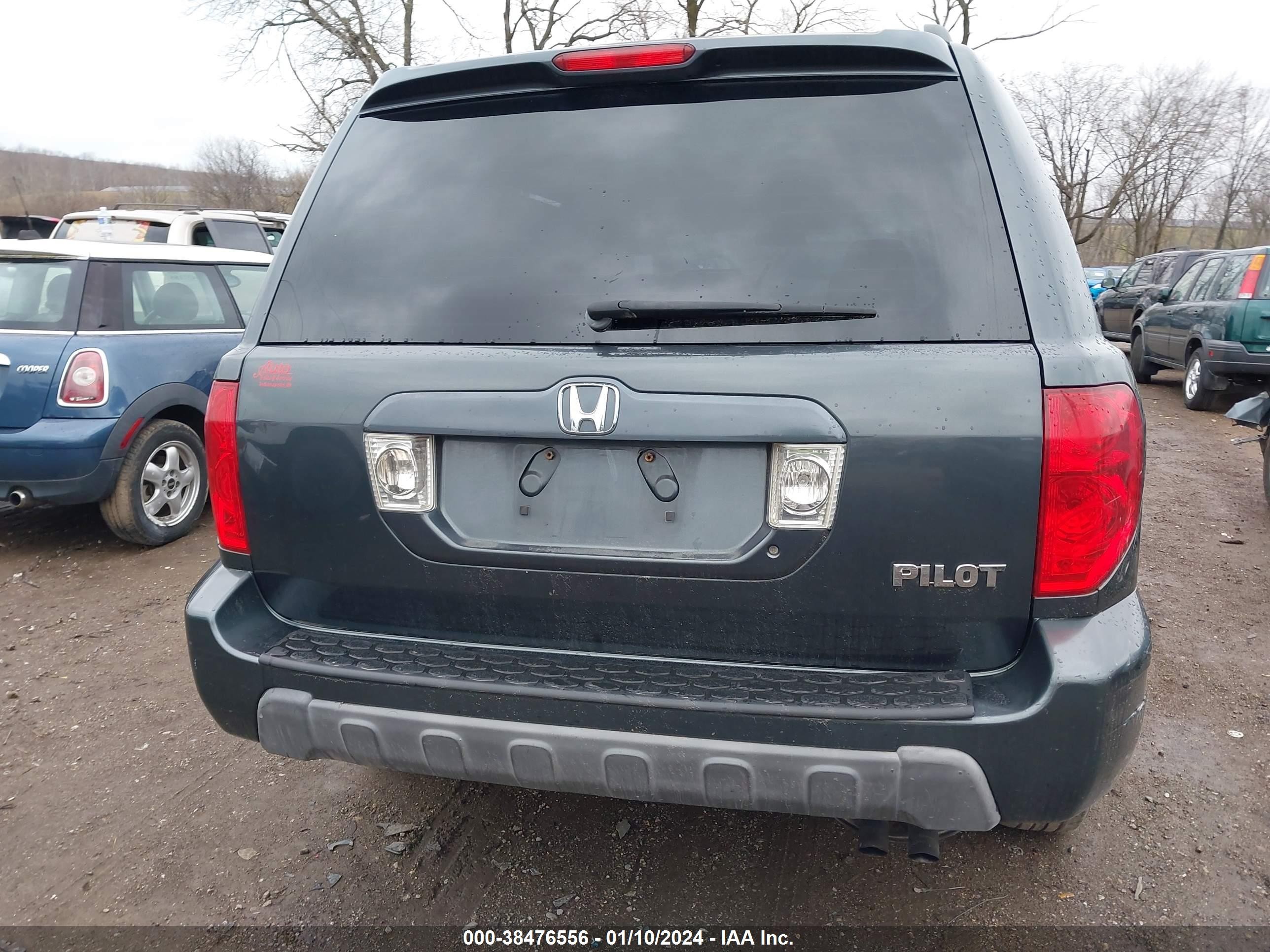 Photo 15 VIN: 2HKYF18534H519561 - HONDA PILOT 