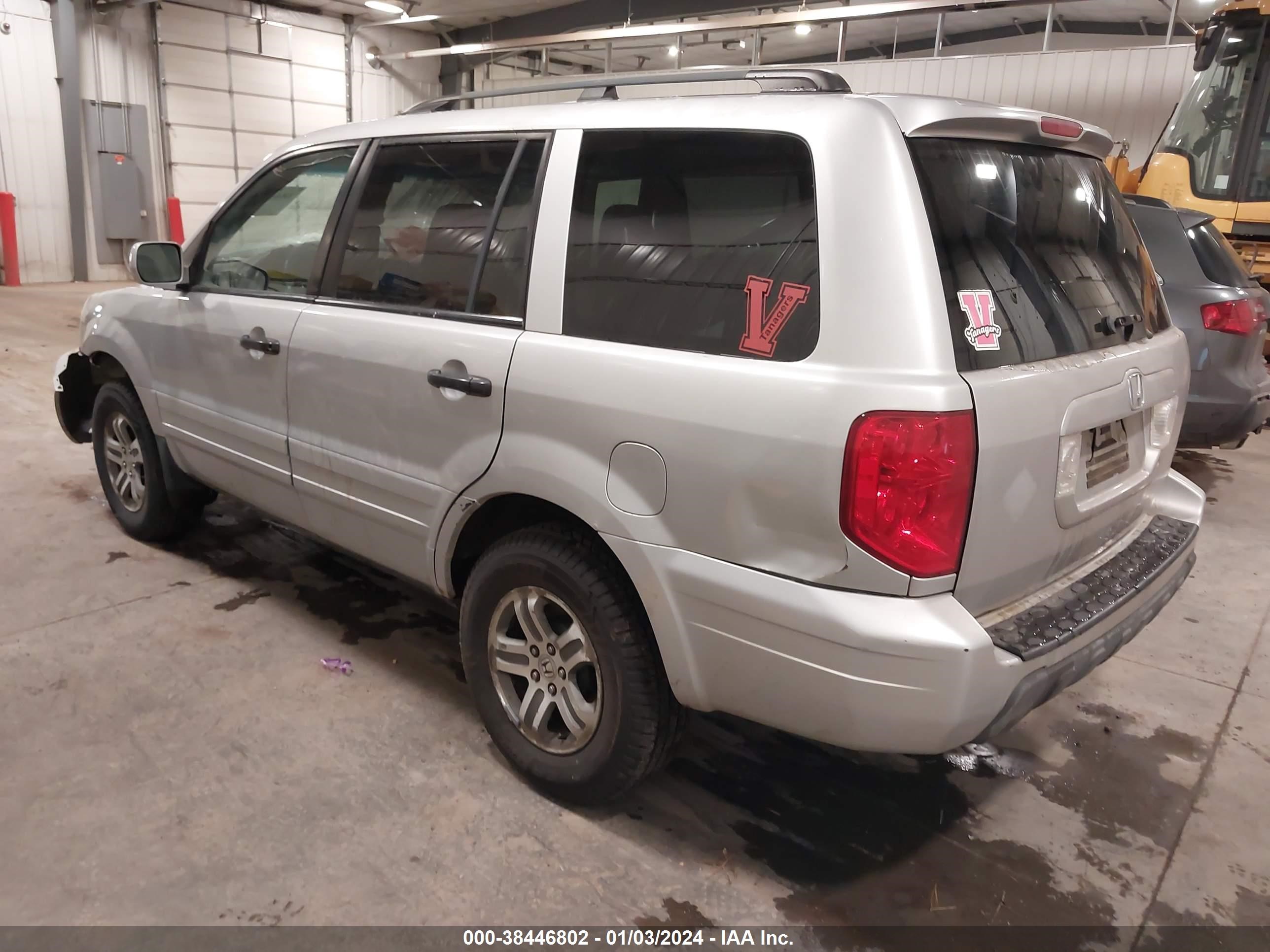 Photo 2 VIN: 2HKYF18534H558053 - HONDA PILOT 