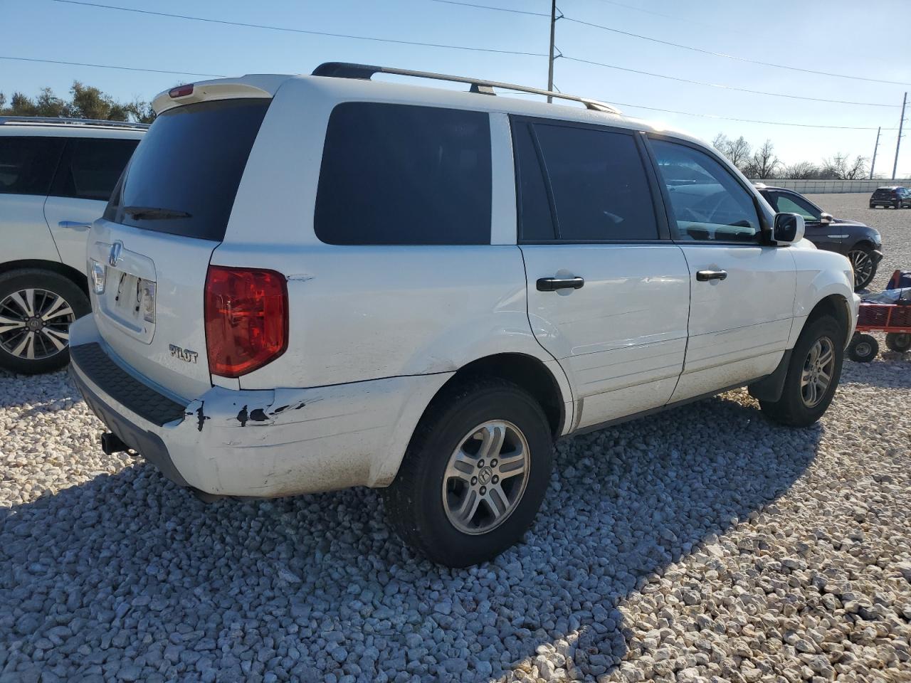 Photo 2 VIN: 2HKYF18534H573751 - HONDA PILOT 