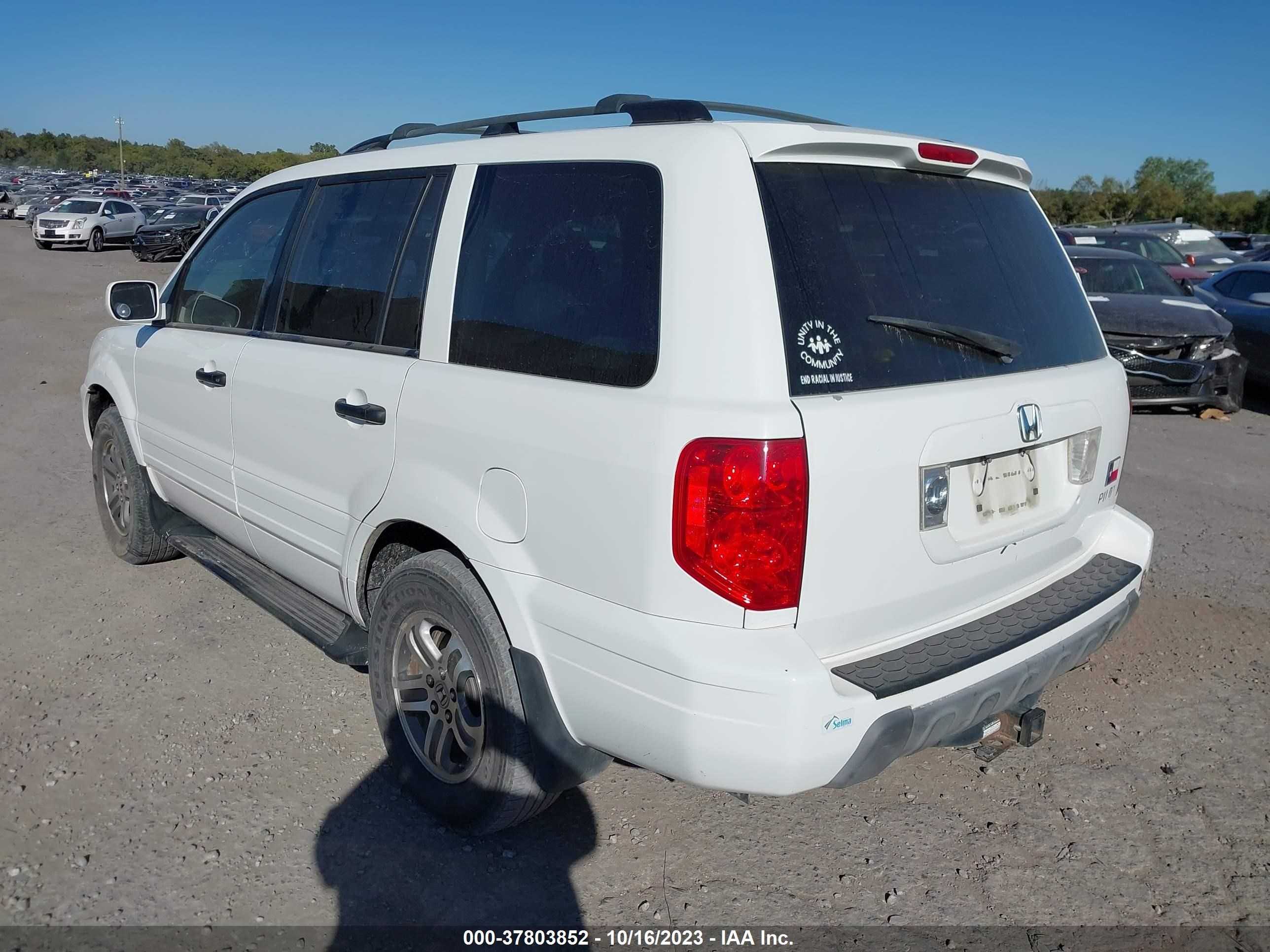 Photo 2 VIN: 2HKYF18544H526776 - HONDA PILOT 