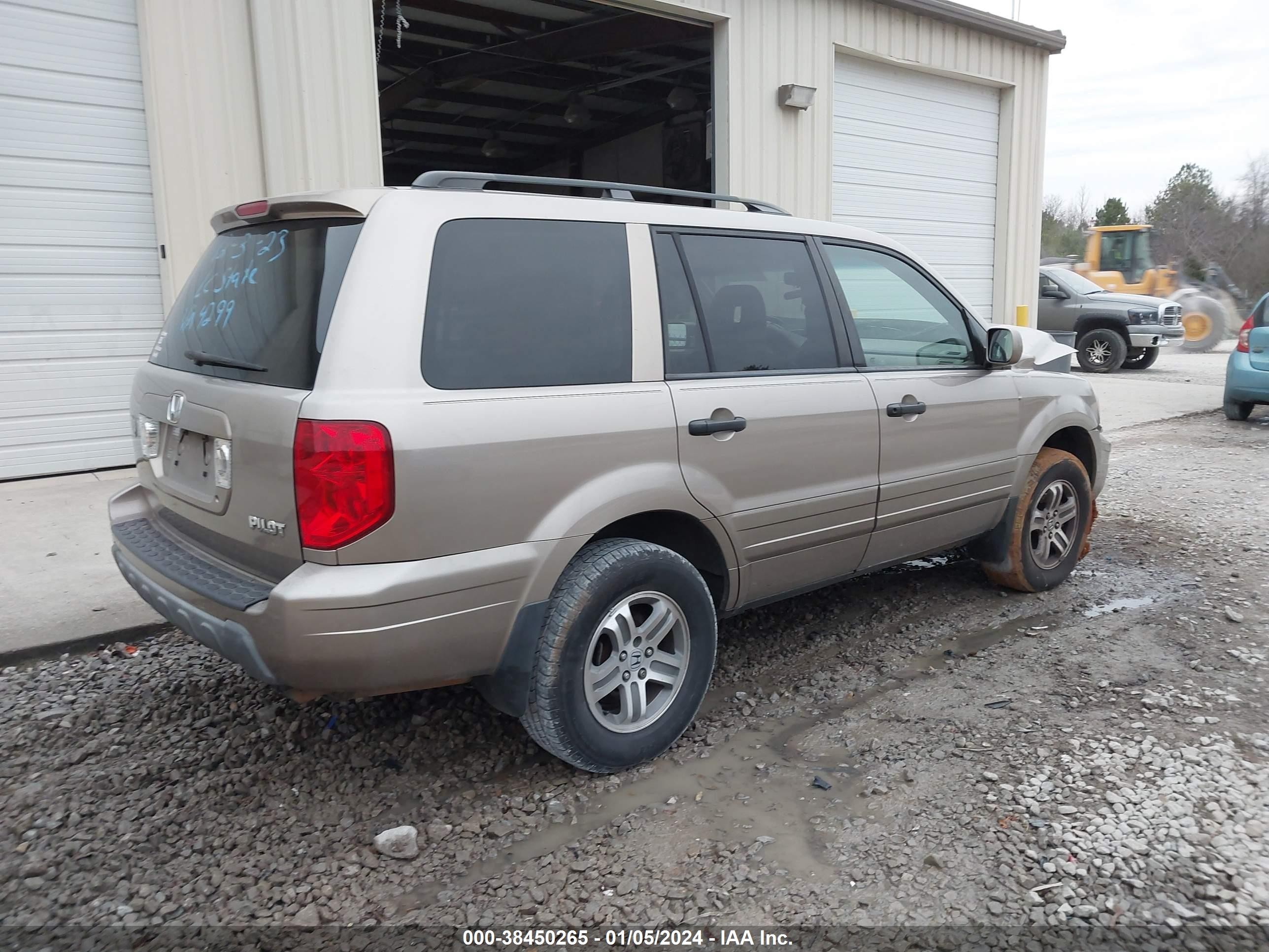 Photo 3 VIN: 2HKYF18544H554299 - HONDA PILOT 