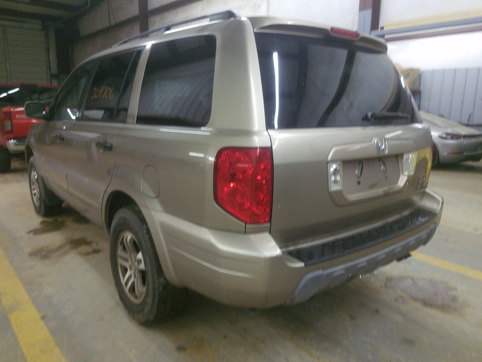 Photo 2 VIN: 2HKYF18544H560300 - HONDA PILOT EXL 