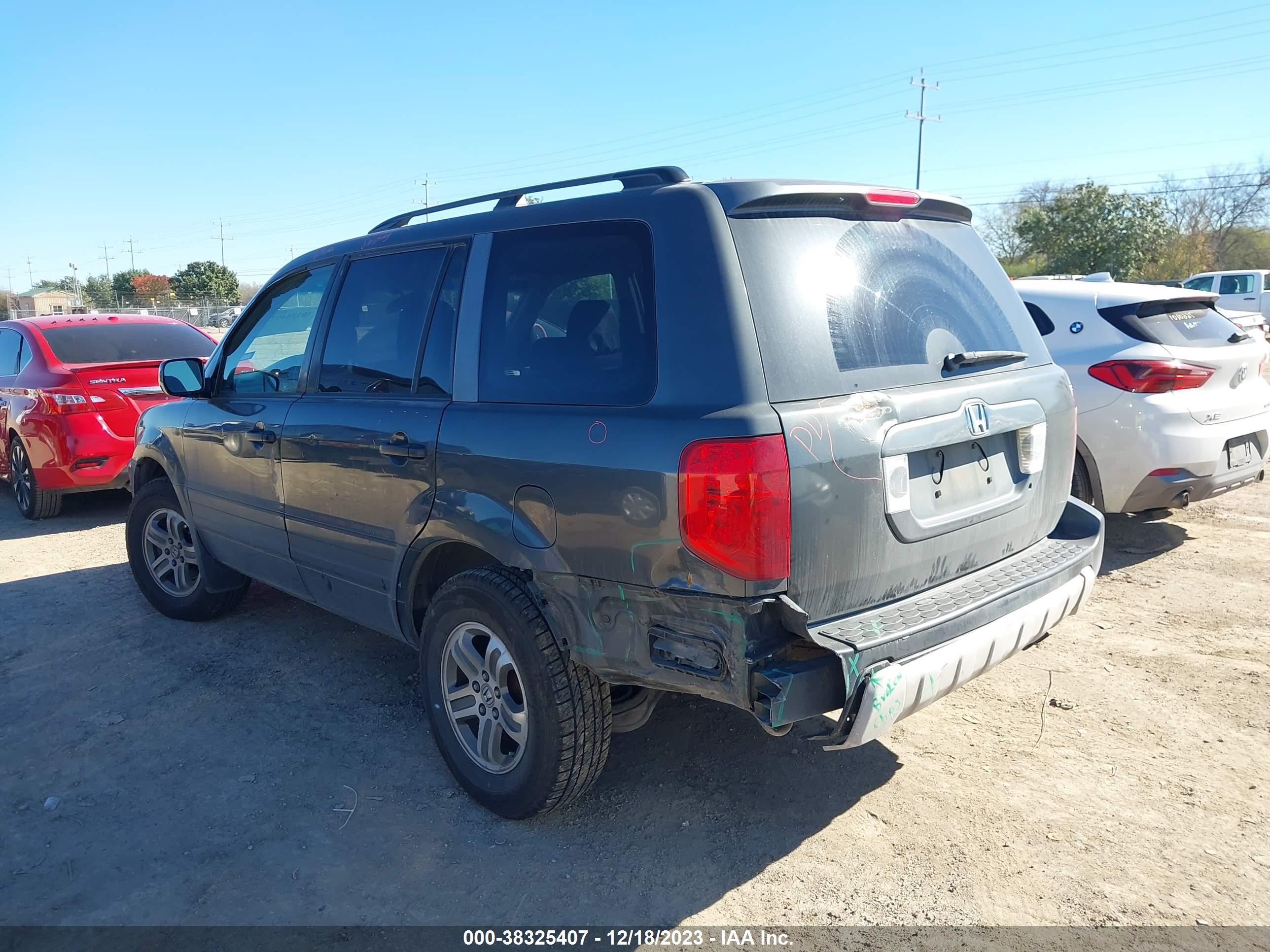 Photo 5 VIN: 2HKYF18554H605213 - HONDA PILOT 