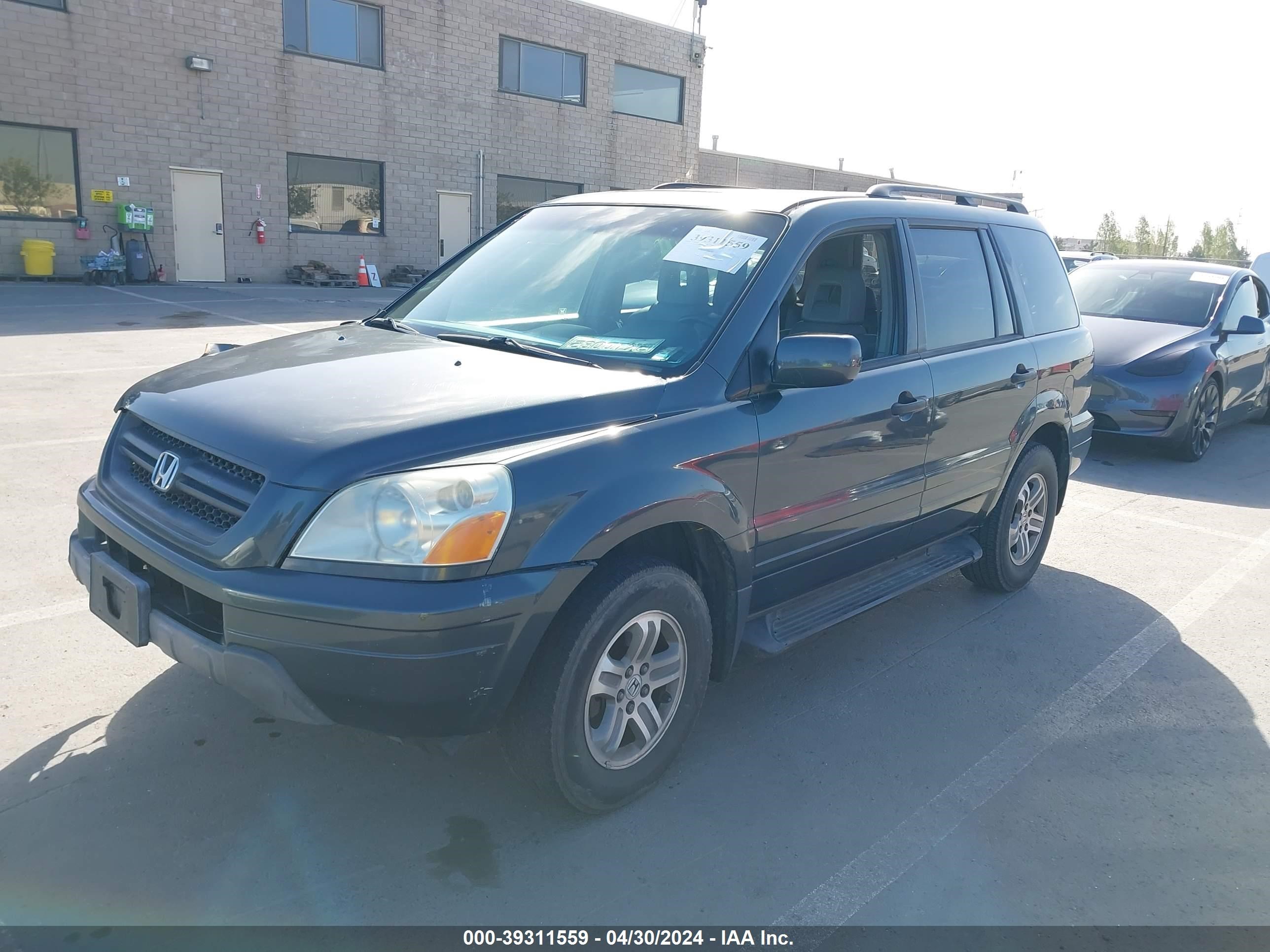 Photo 1 VIN: 2HKYF18565H511360 - HONDA PILOT 