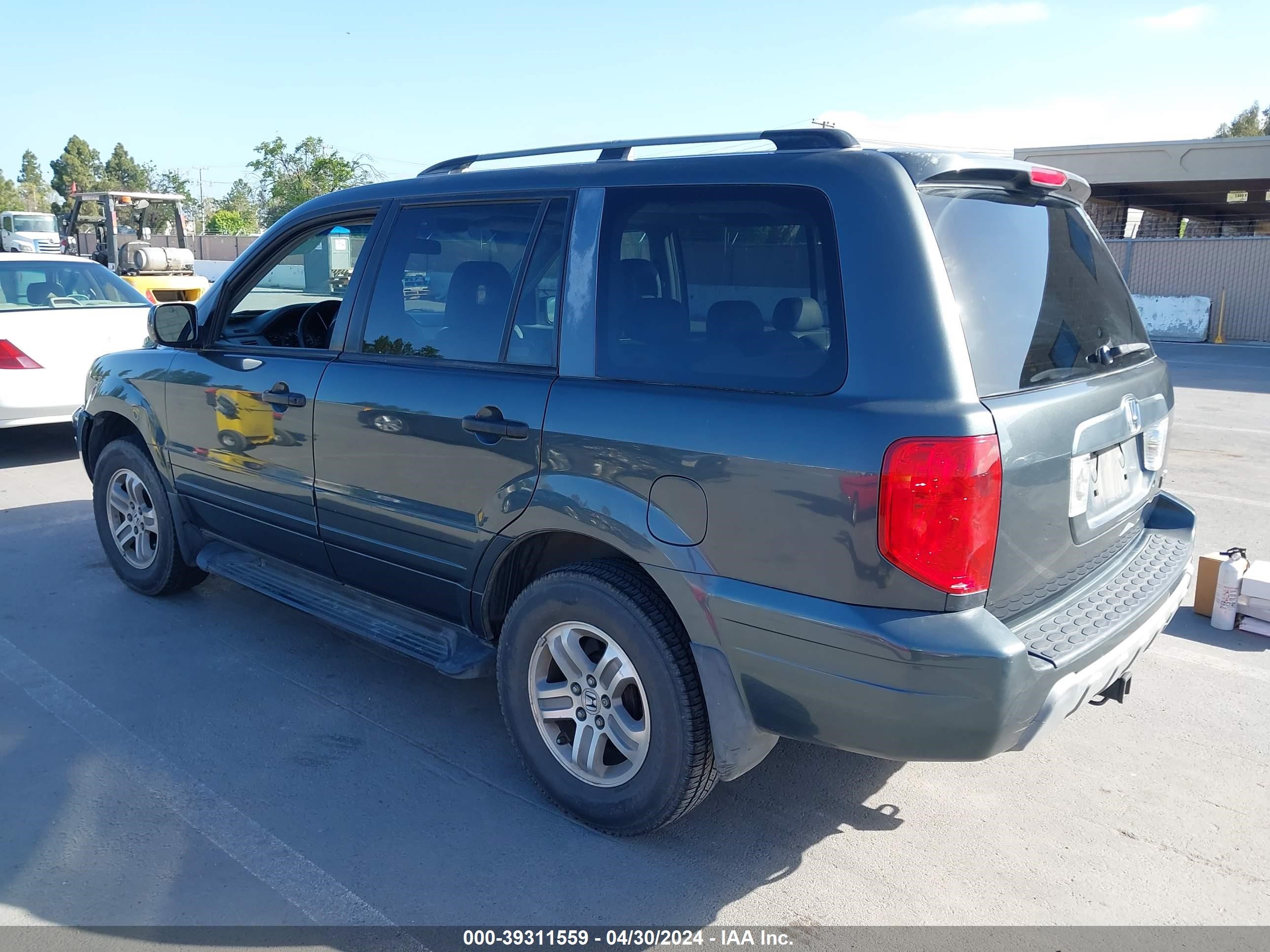 Photo 2 VIN: 2HKYF18565H511360 - HONDA PILOT 