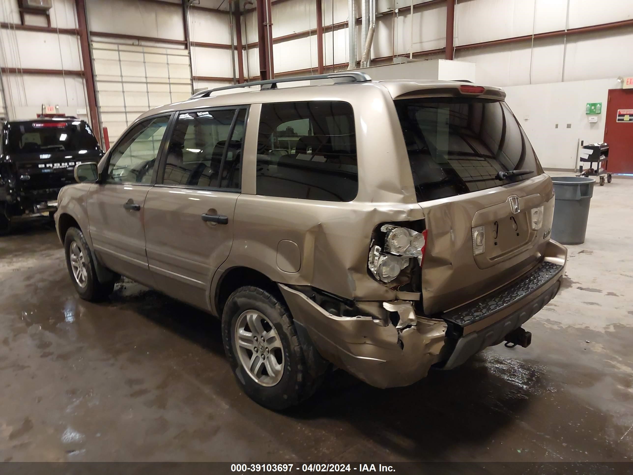 Photo 2 VIN: 2HKYF18565H545816 - HONDA PILOT 