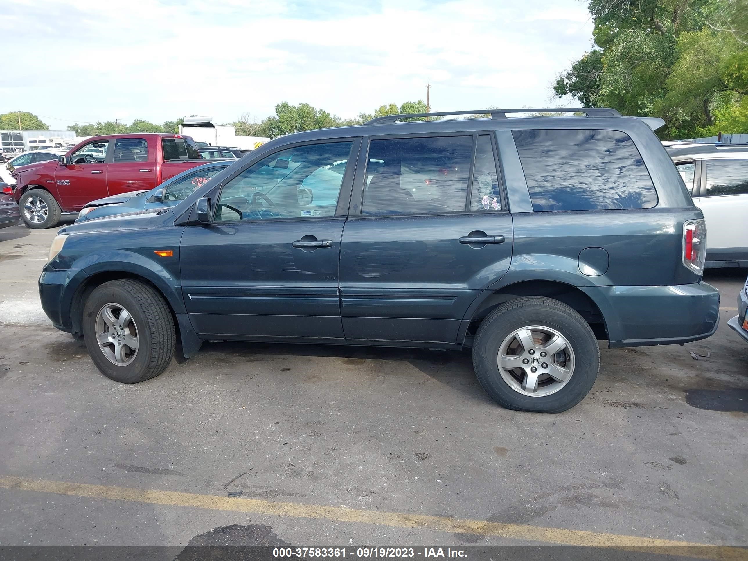 Photo 13 VIN: 2HKYF18566H564822 - HONDA PILOT 