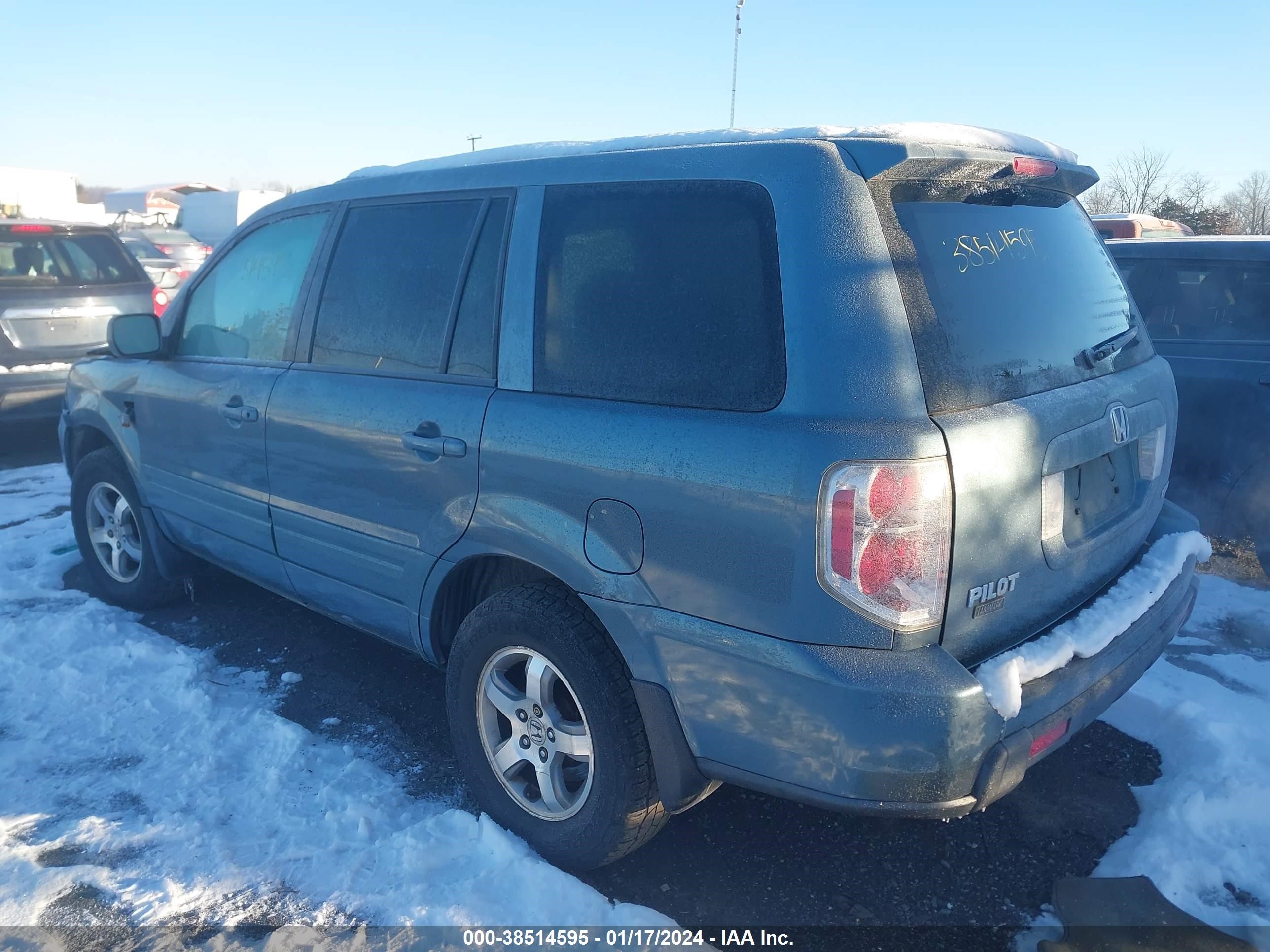 Photo 2 VIN: 2HKYF18576H545812 - HONDA PILOT 