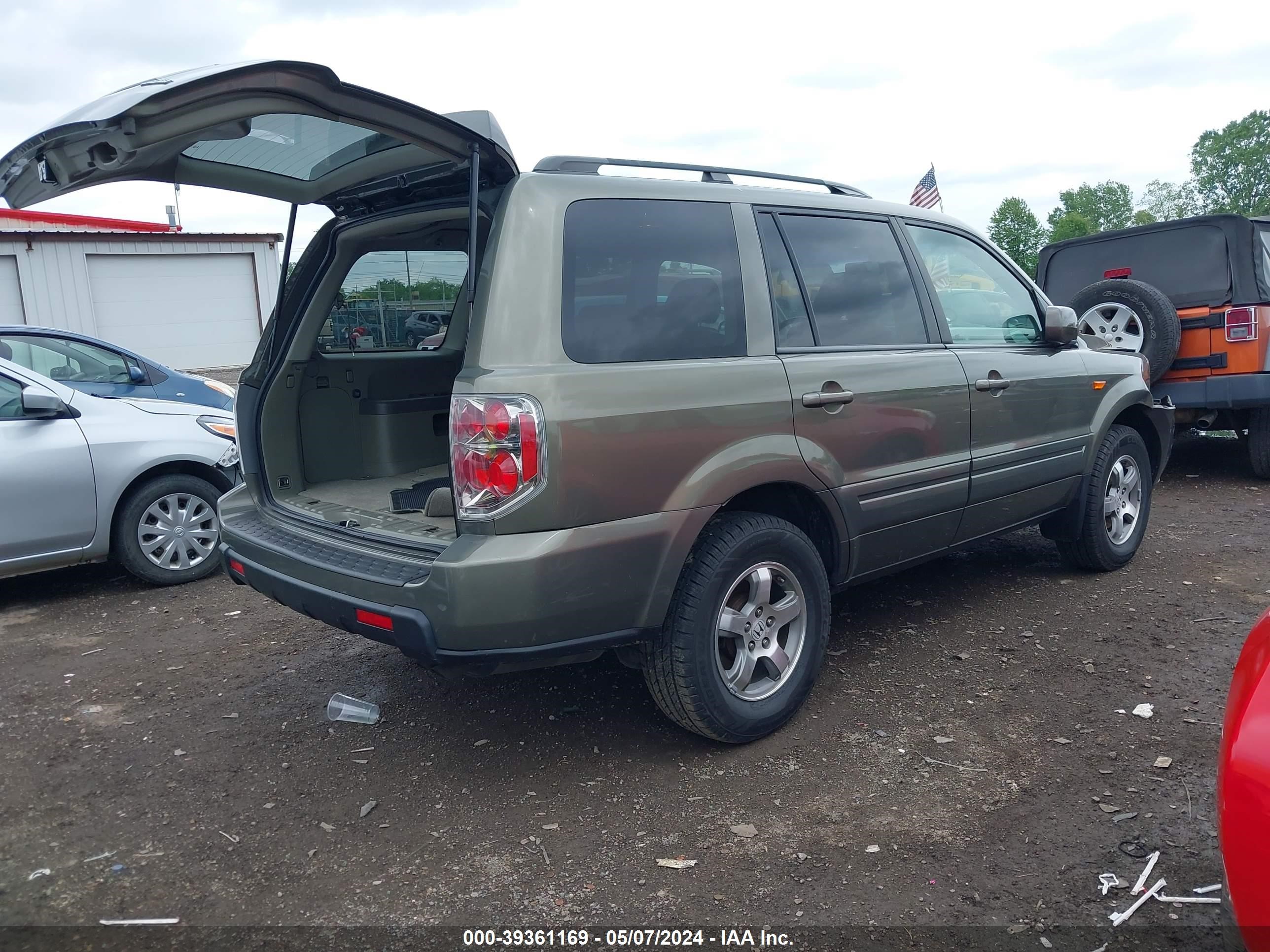 Photo 3 VIN: 2HKYF18577H532673 - HONDA PILOT 