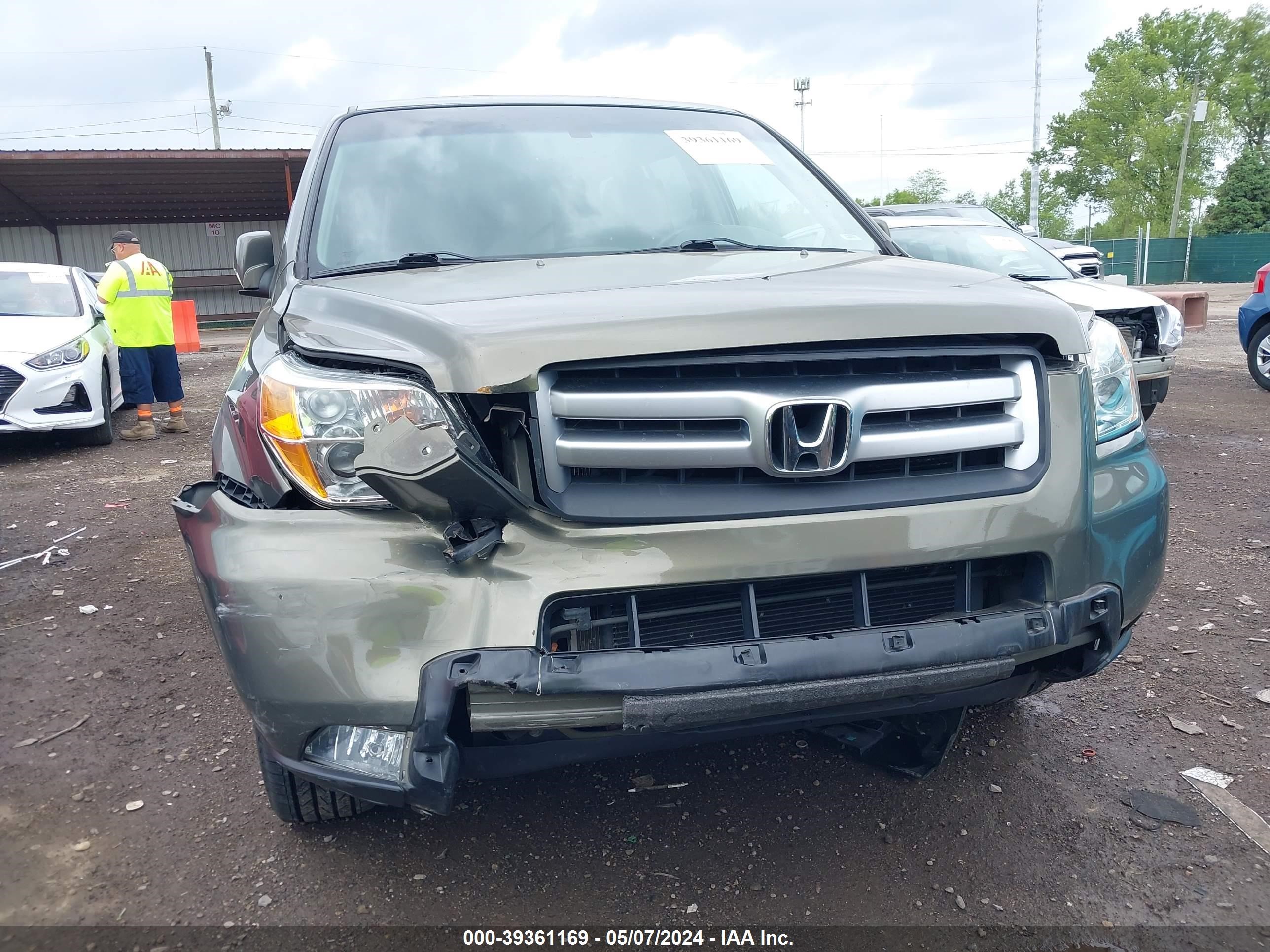 Photo 5 VIN: 2HKYF18577H532673 - HONDA PILOT 