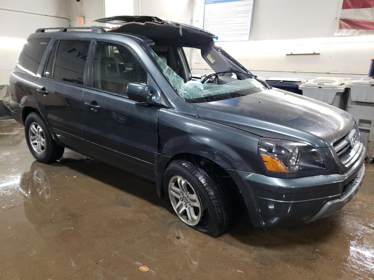 Photo 3 VIN: 2HKYF18583H560010 - HONDA PILOT 