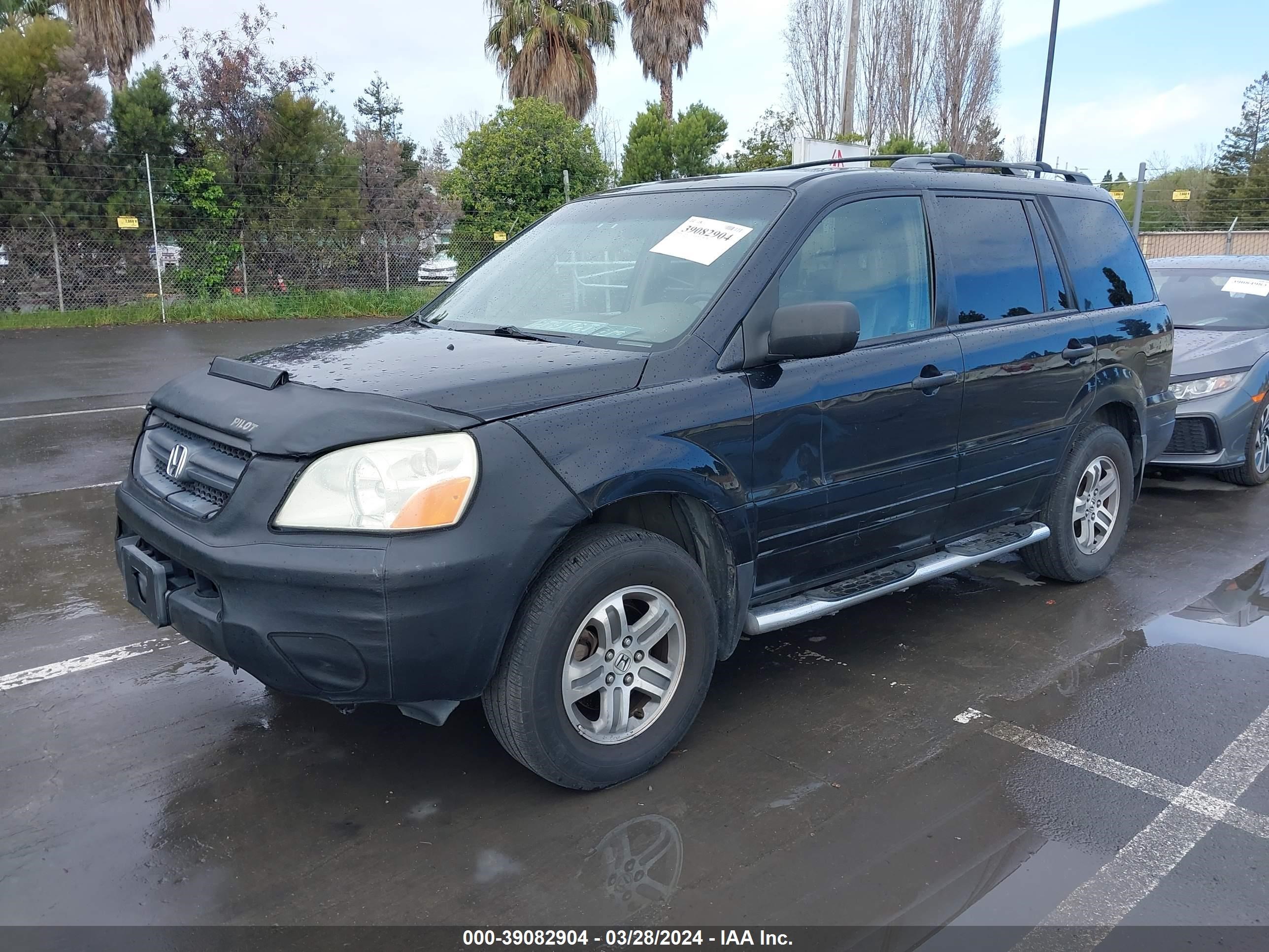 Photo 1 VIN: 2HKYF18584H589976 - HONDA PILOT 