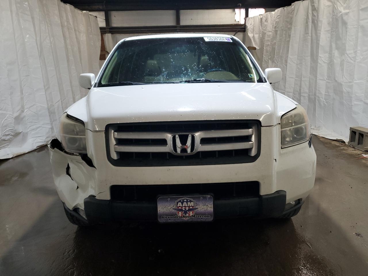 Photo 4 VIN: 2HKYF18587H513193 - HONDA PILOT 