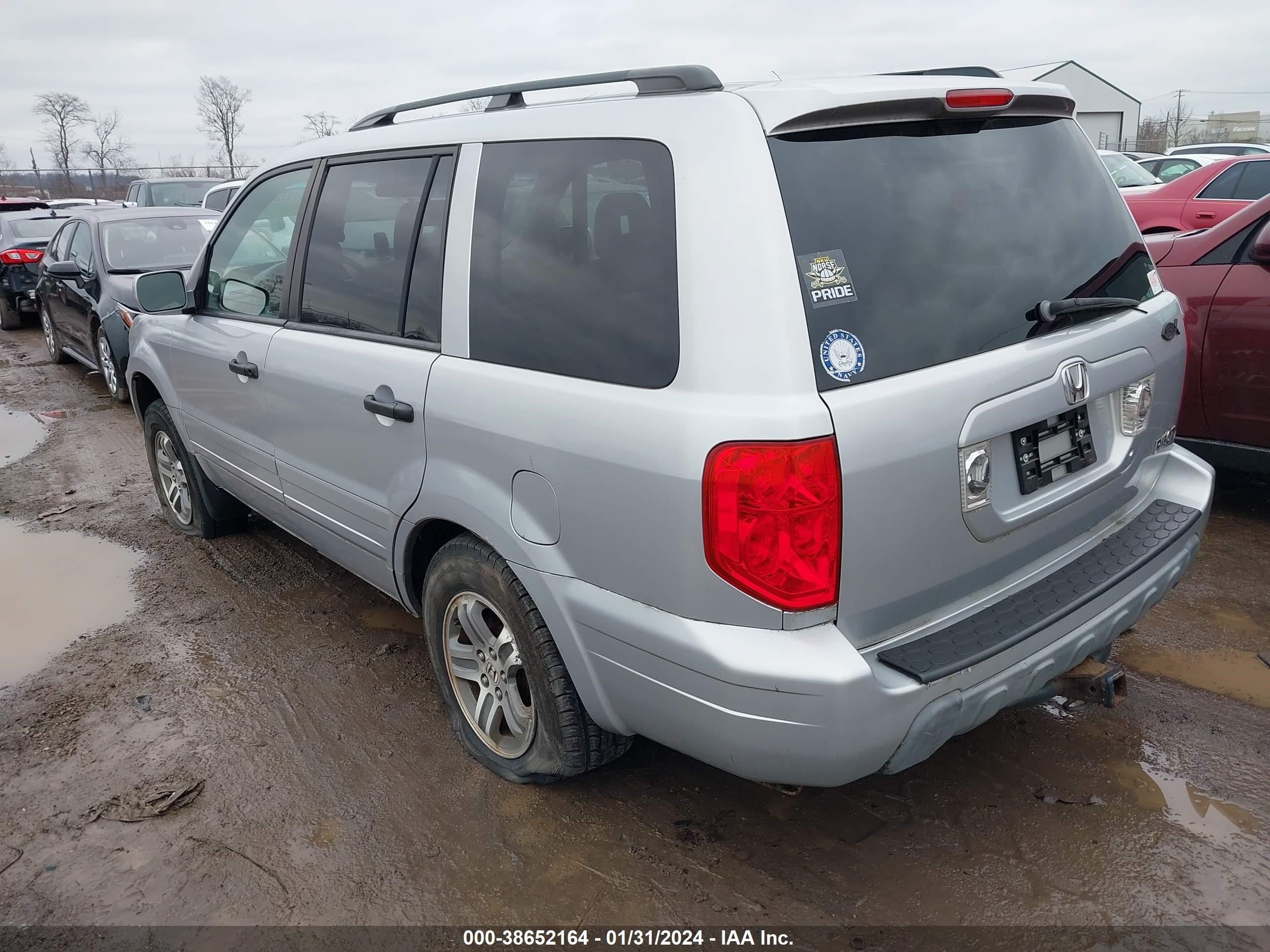 Photo 2 VIN: 2HKYF18594H525901 - HONDA PILOT 