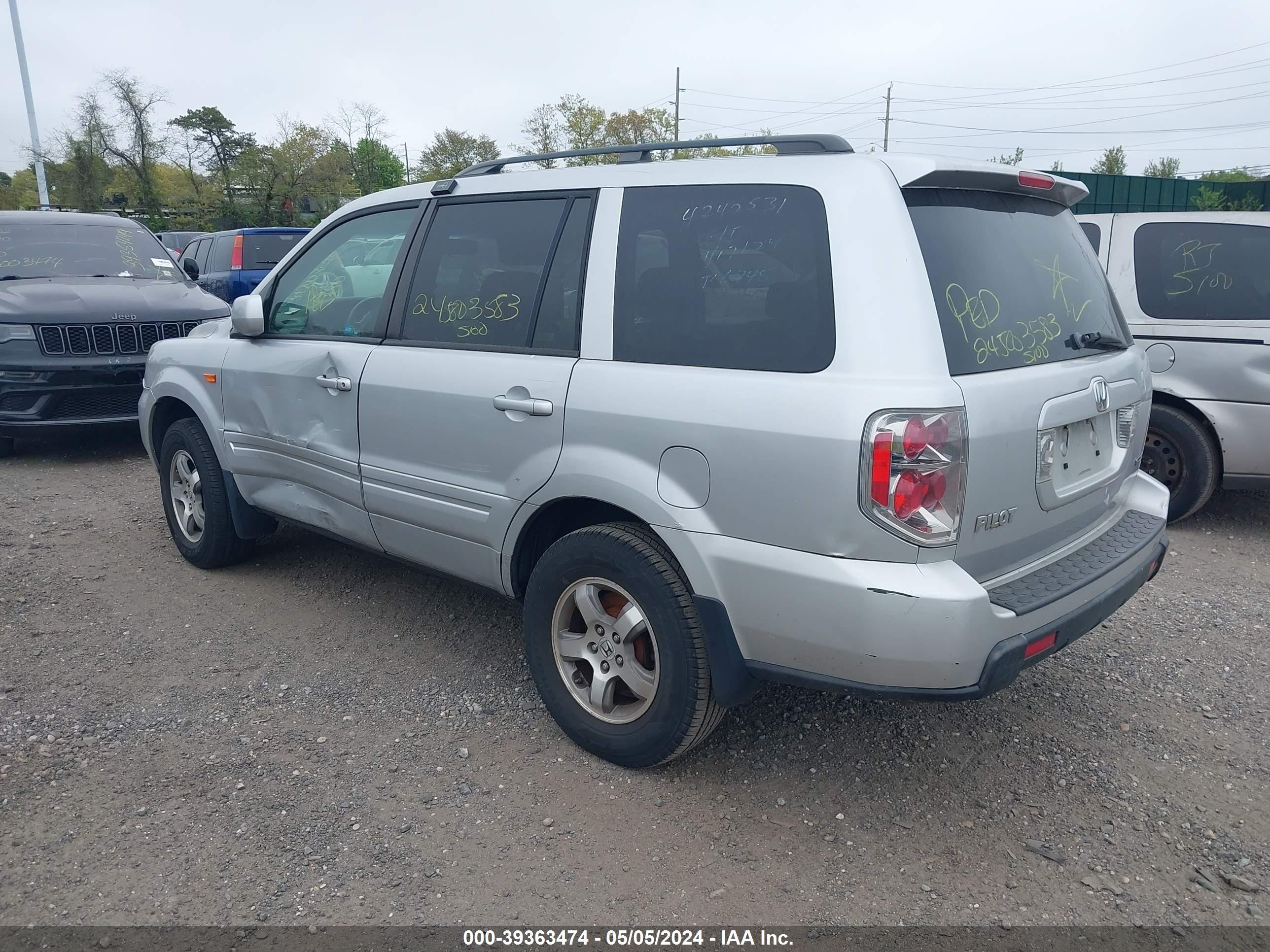 Photo 2 VIN: 2HKYF18596H558559 - HONDA PILOT 