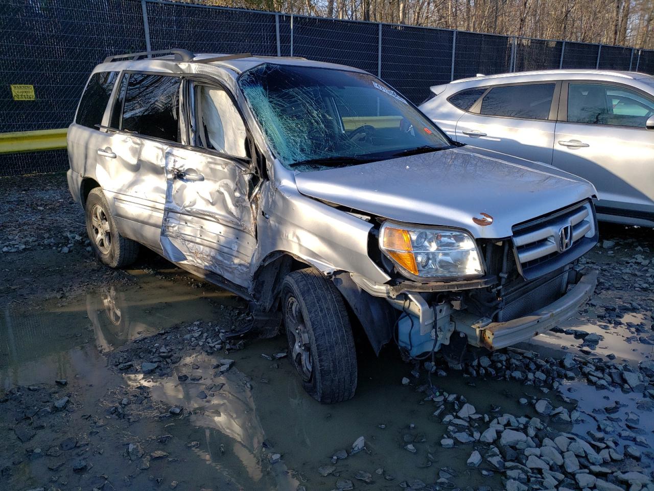 Photo 3 VIN: 2HKYF18597H503451 - HONDA PILOT 