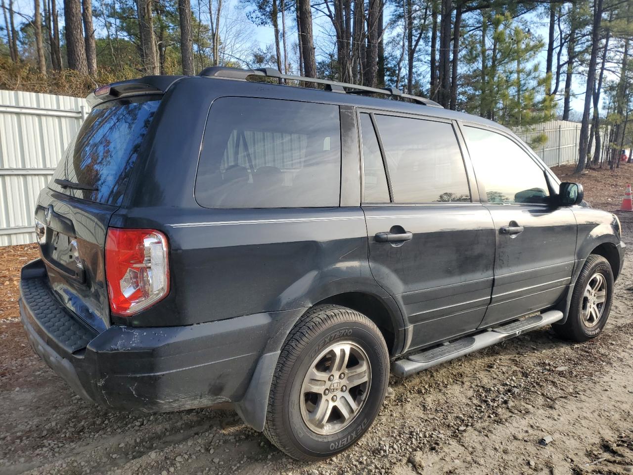 Photo 2 VIN: 2HKYF185X3H548232 - HONDA PILOT 