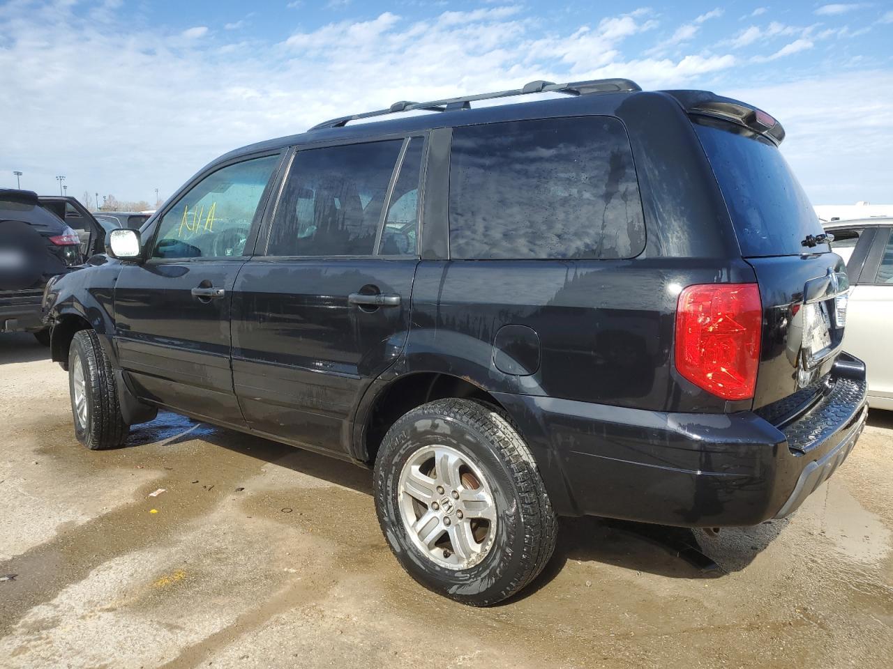 Photo 1 VIN: 2HKYF185X3H570957 - HONDA PILOT 