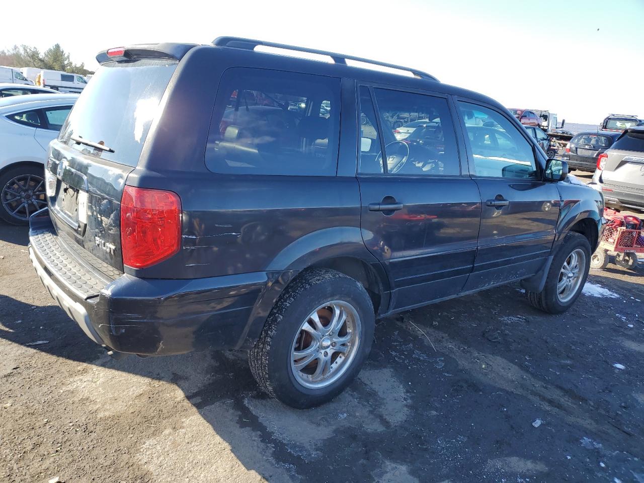 Photo 2 VIN: 2HKYF185X4H544635 - HONDA PILOT 