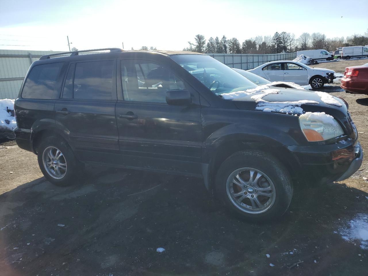 Photo 3 VIN: 2HKYF185X4H544635 - HONDA PILOT 