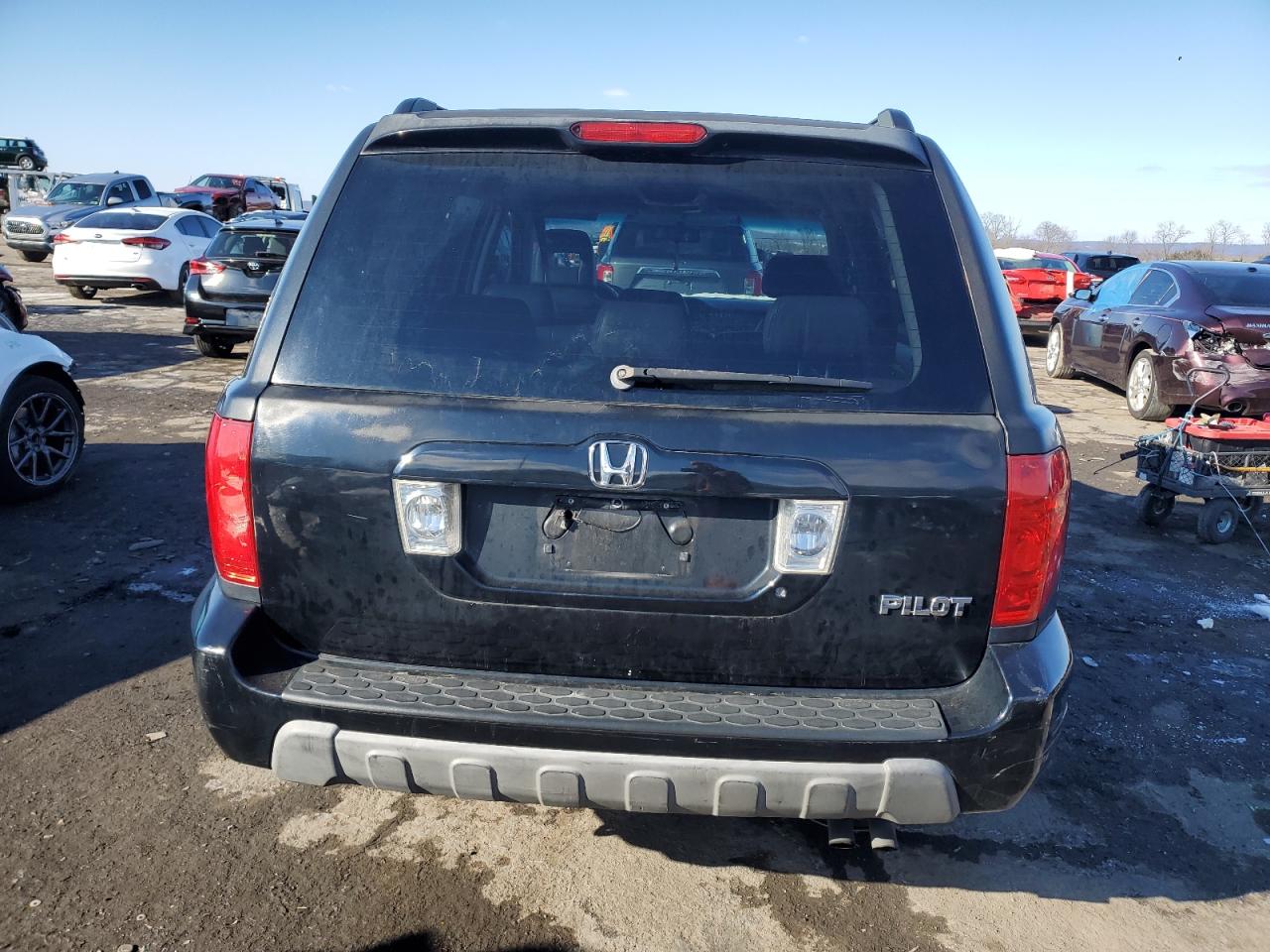 Photo 5 VIN: 2HKYF185X4H544635 - HONDA PILOT 