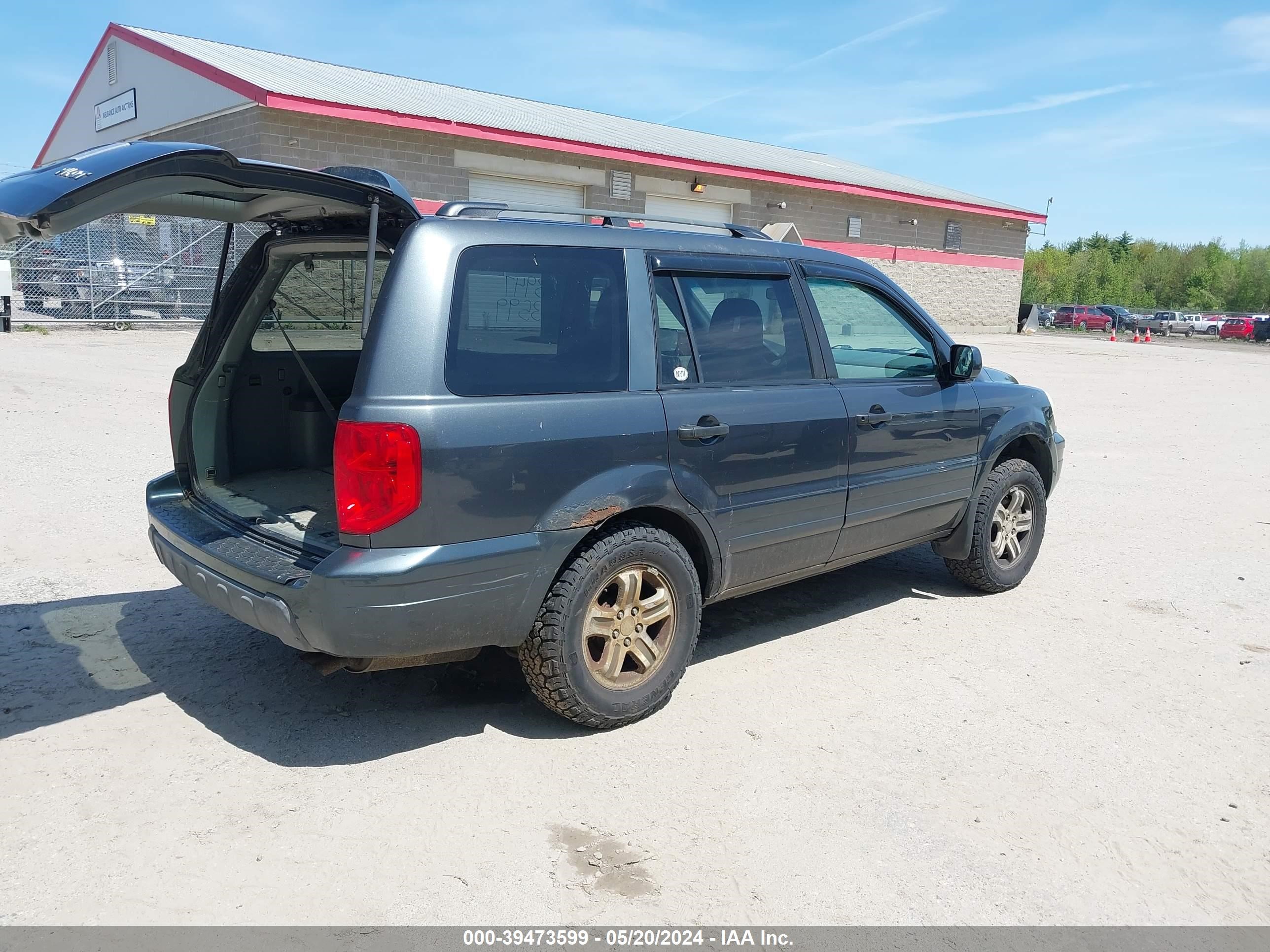 Photo 3 VIN: 2HKYF185X4H603036 - HONDA PILOT 