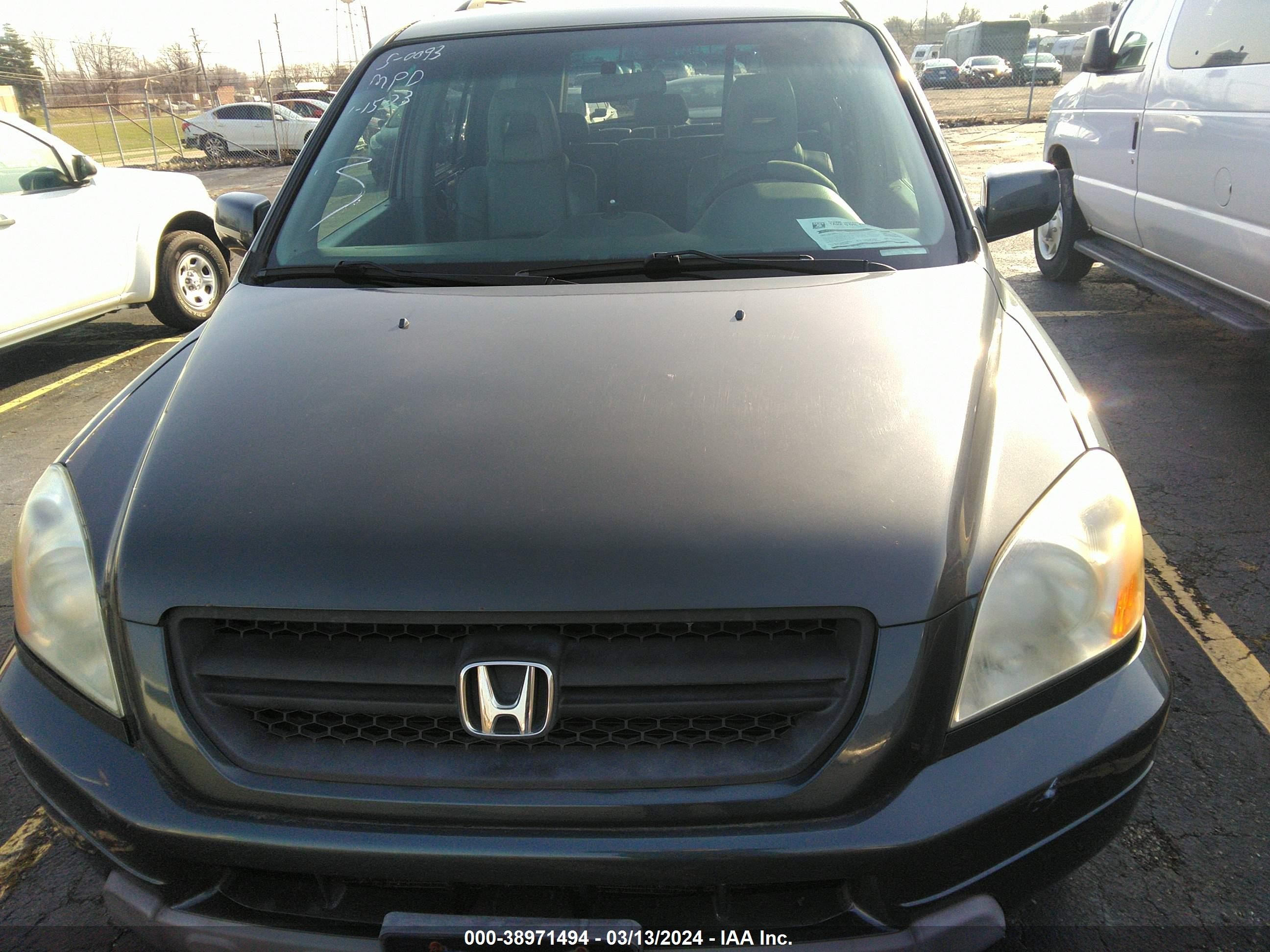 Photo 12 VIN: 2HKYF185X4H609855 - HONDA PILOT 