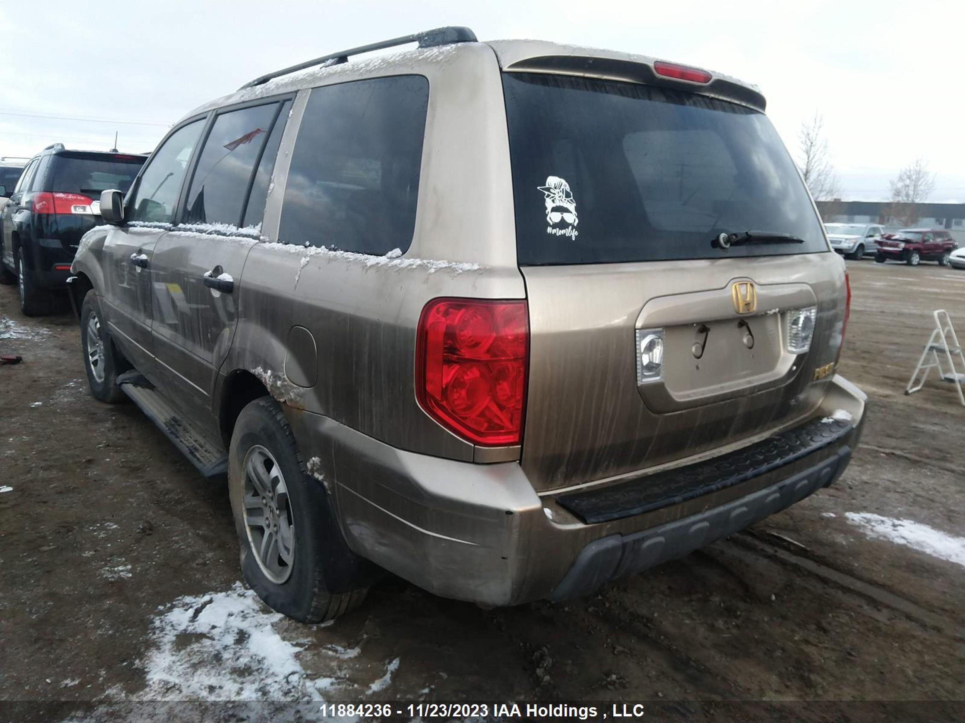 Photo 2 VIN: 2HKYF185X5H000749 - HONDA PILOT 