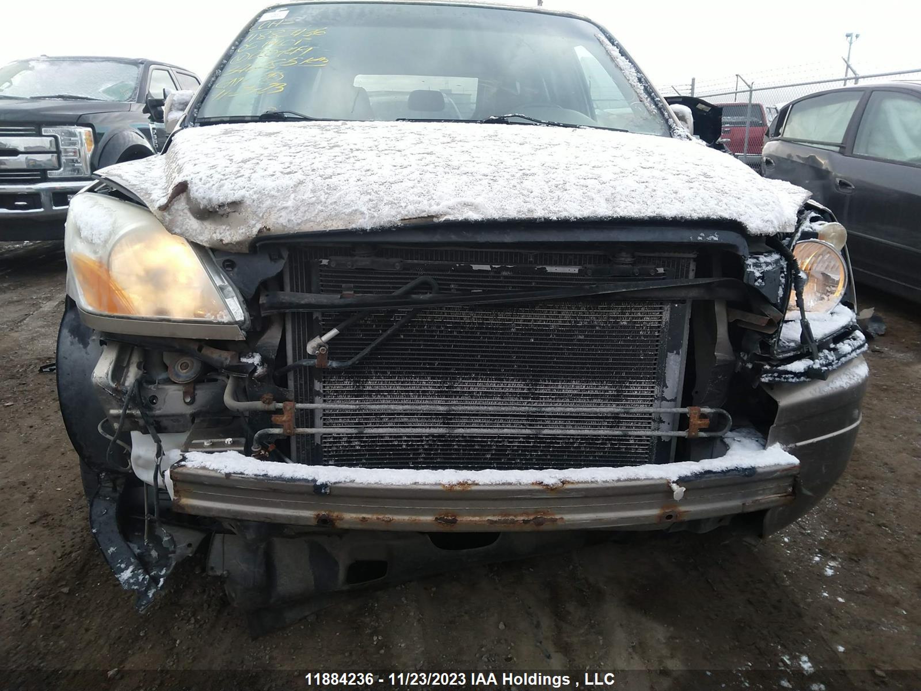 Photo 5 VIN: 2HKYF185X5H000749 - HONDA PILOT 