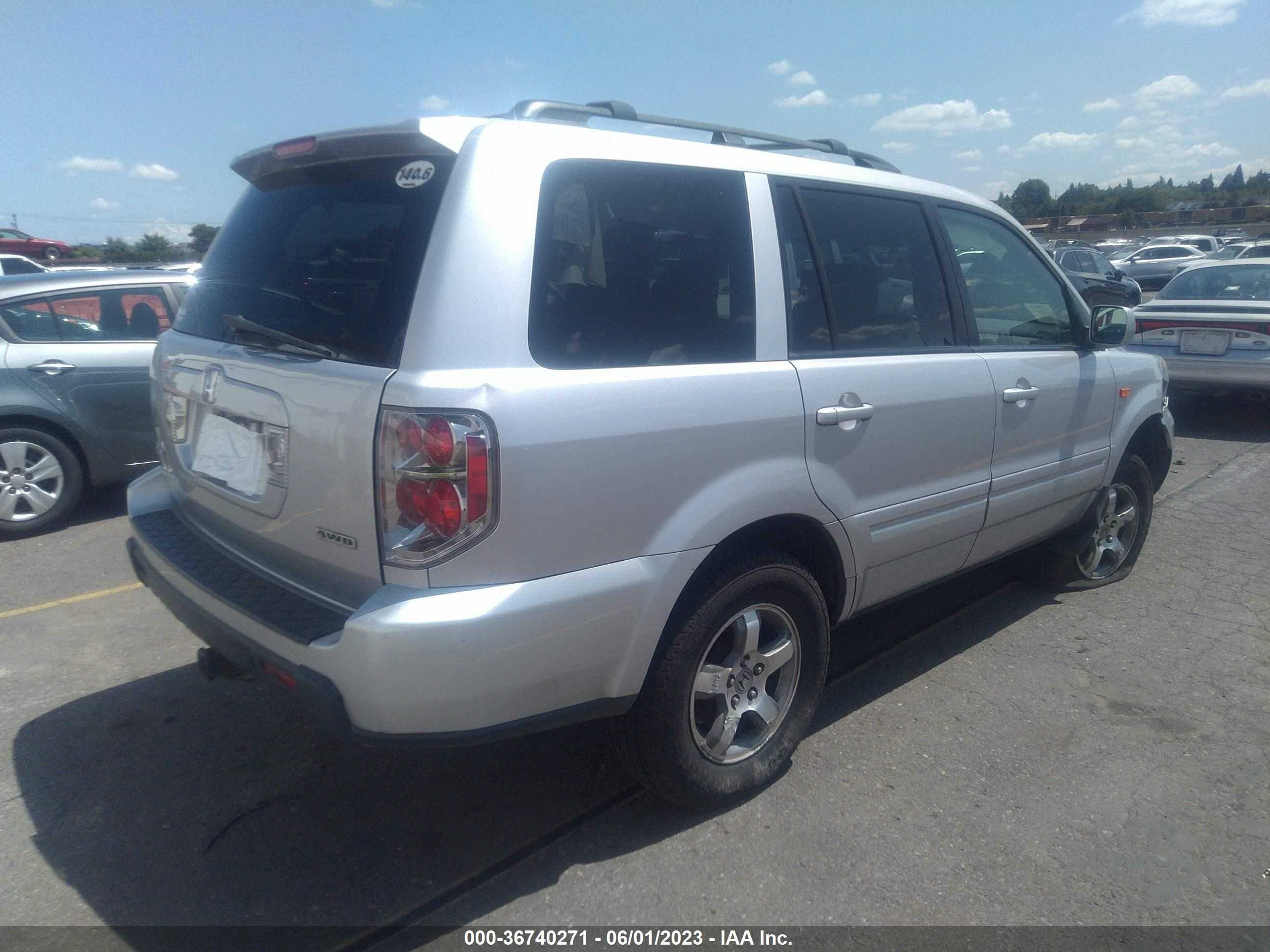 Photo 3 VIN: 2HKYF185X7H515866 - HONDA PILOT 