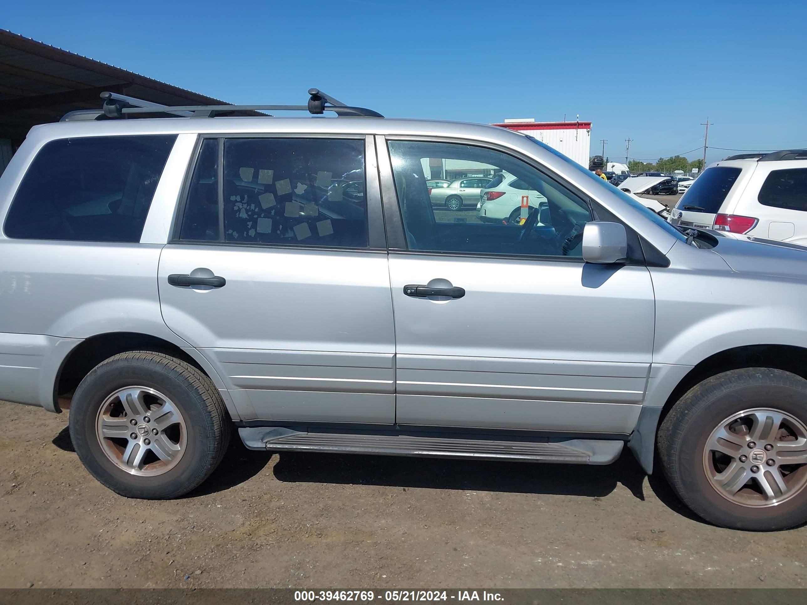 Photo 13 VIN: 2HKYF18604H524905 - HONDA PILOT 